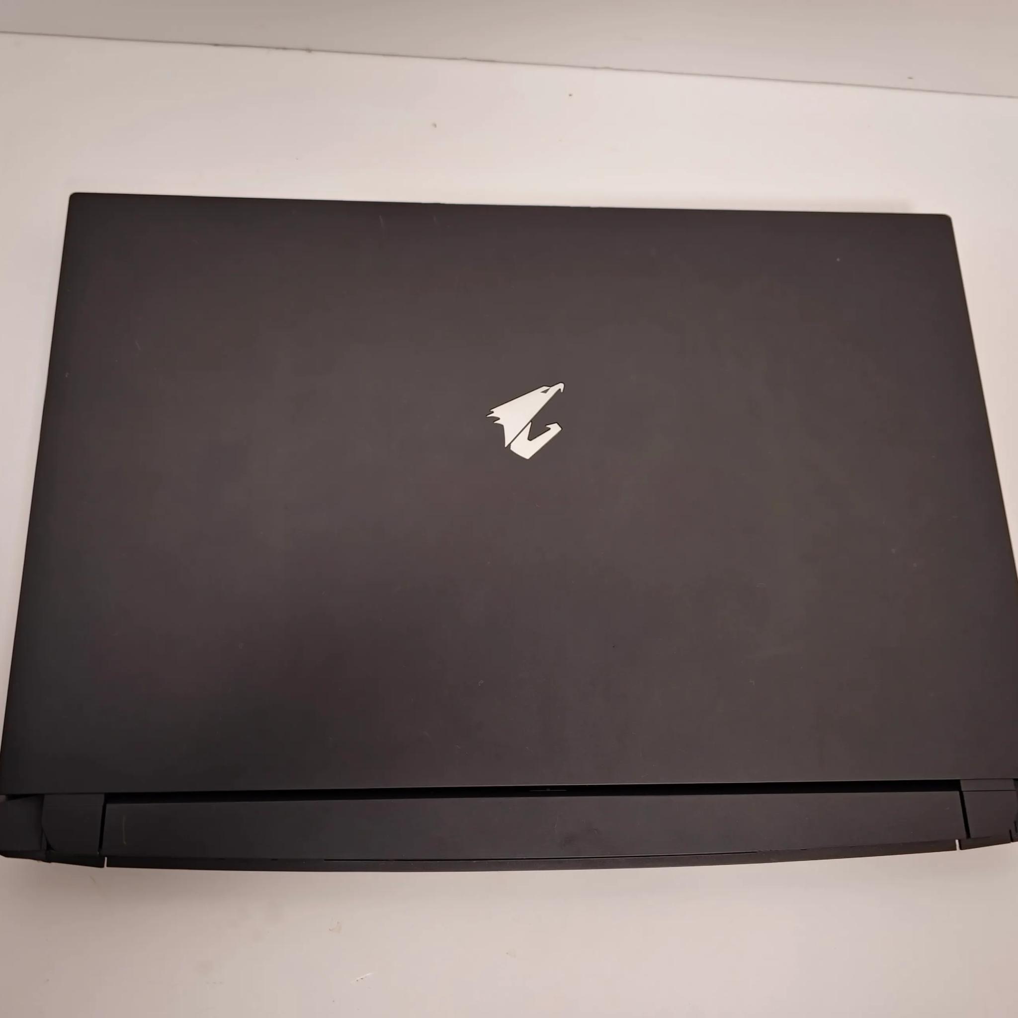 240hz Gaming Laptop with Intel i7 and RTX 3070 - Fully RGB Keyboard