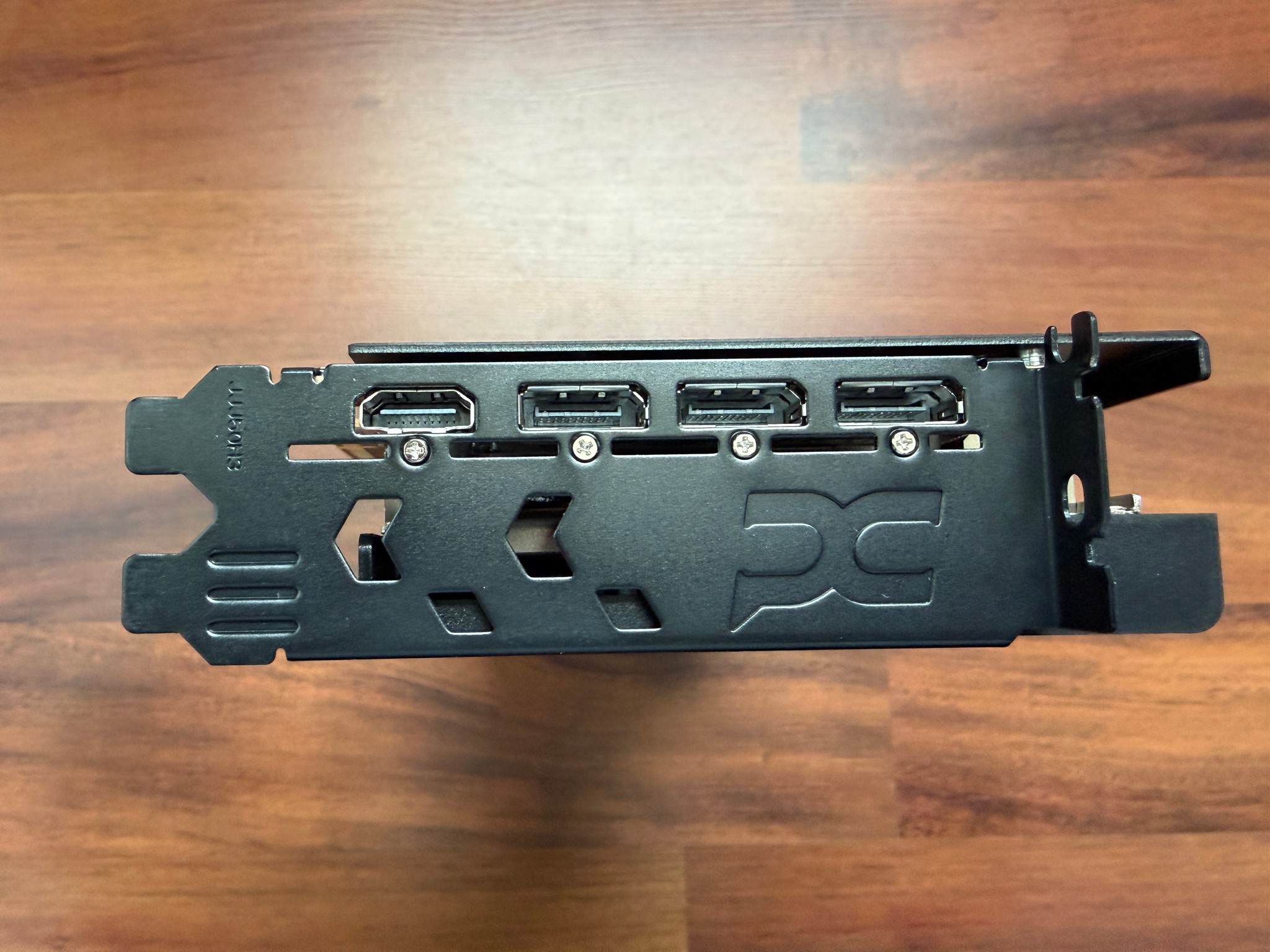 RX 9070 16GB Powercolor Hellhound