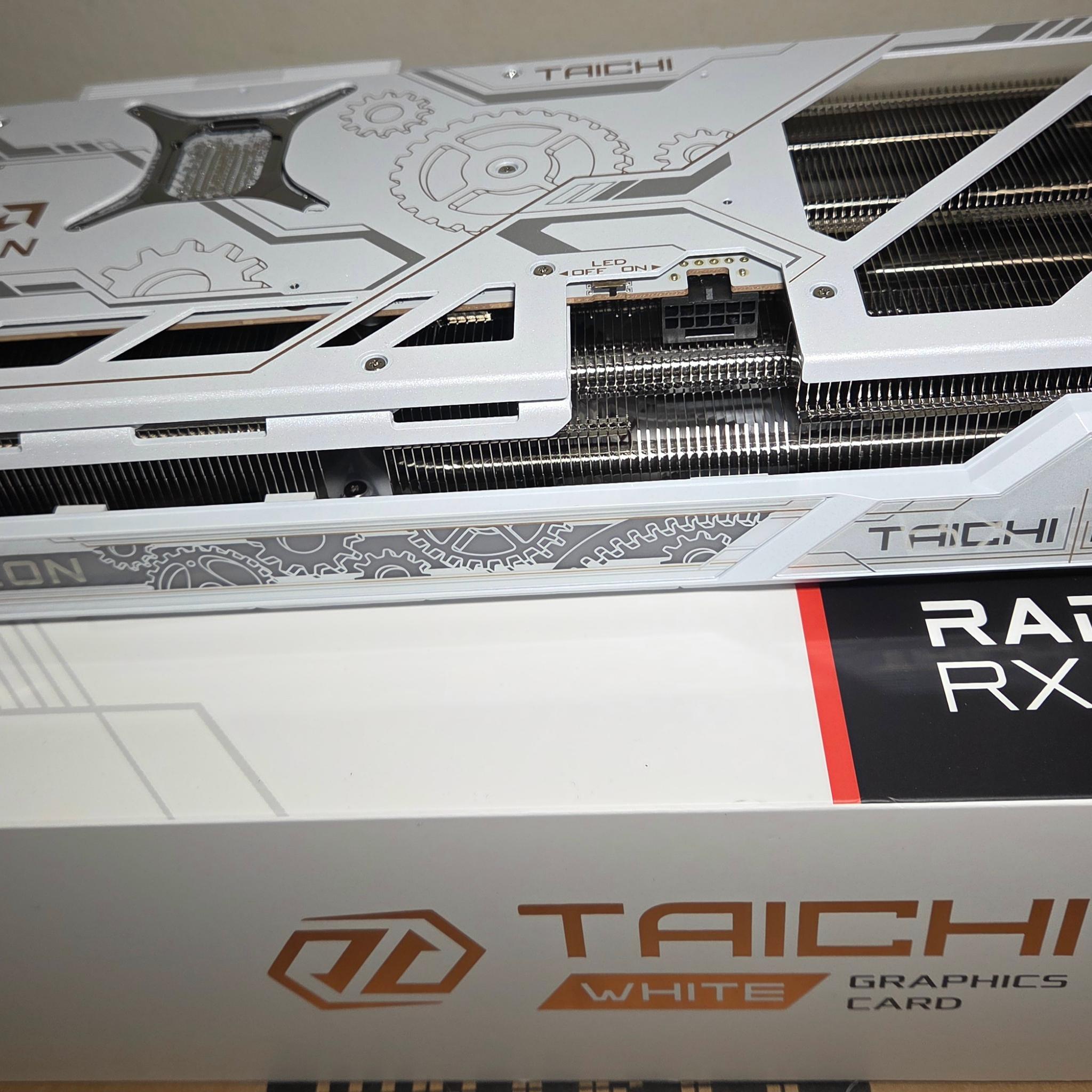ASRock Taichi OC RX 9070XT