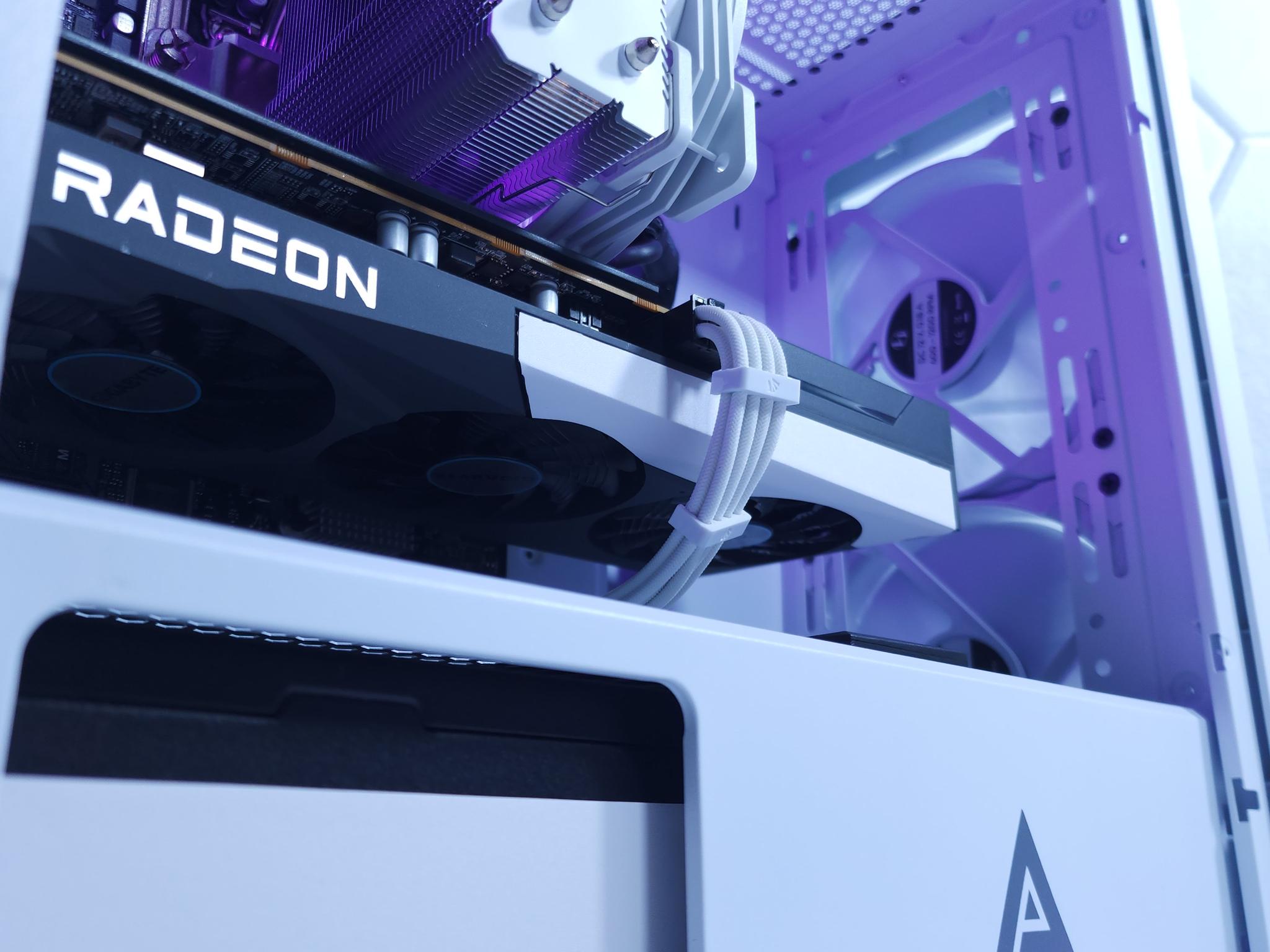 💜🤍1080p Gaming | RX 6600 | Core i3 12100T | 32GB 3200MHz | 1TB SSD