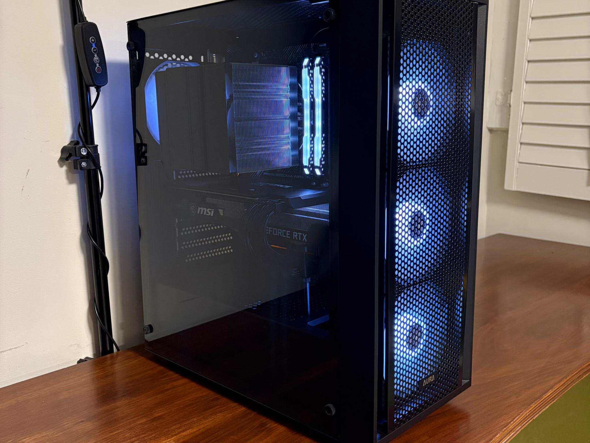 RTX 3070 | Ryzen 9 5900X | 32GB DDR4 | 1TB SSD | 700W PSU | 4 x Fans