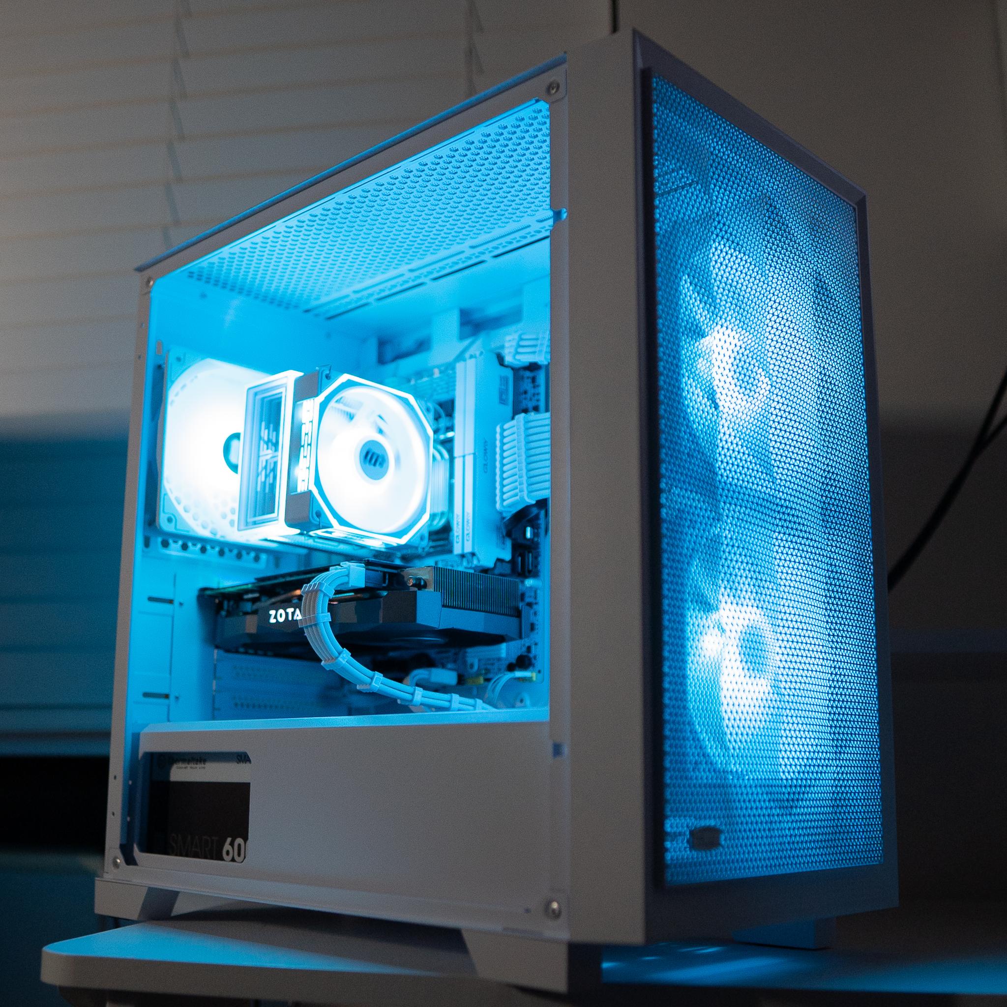 ❄️🌨 | GTX 1070Ti | INTEL XEON E5-2630 V4 | 16GB DDR4 RAM | 256GB NVME + 500GB HD | Arctic Freeze 3.0