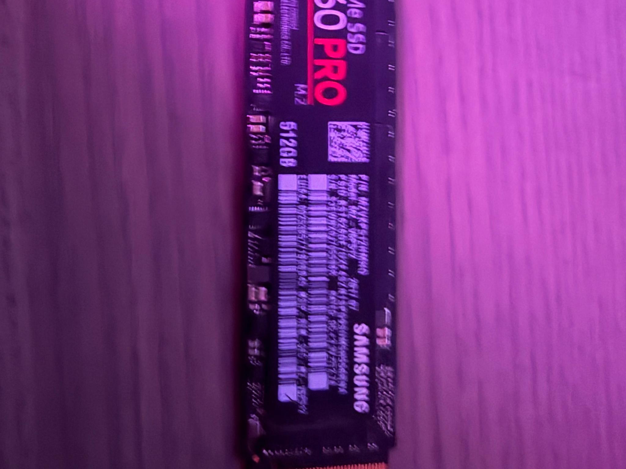 Samsung 960 Pro 512 MB NVME SSD