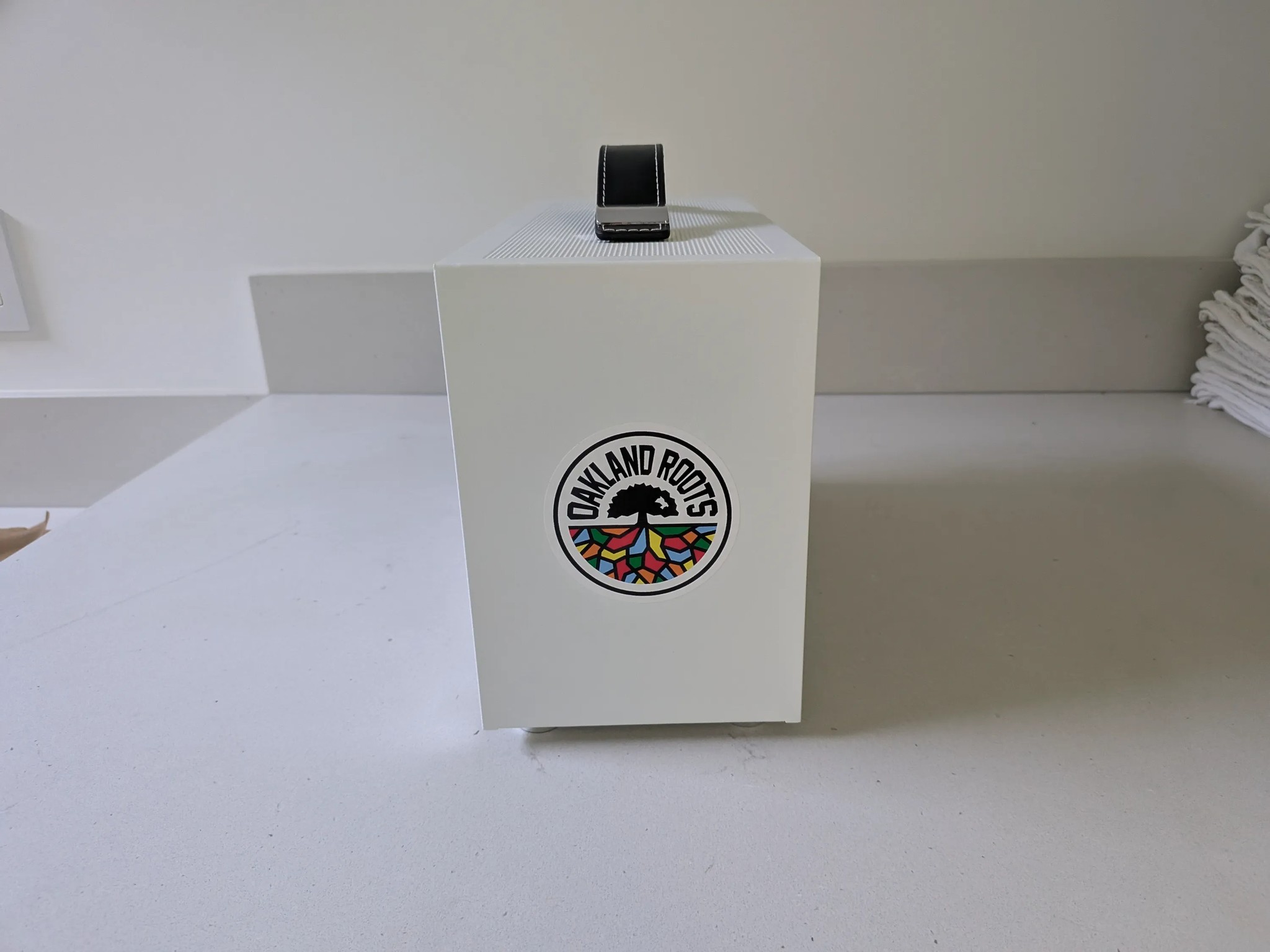 RX 9070 Mini ITX Gaming PC - Ryzen 5 7600X3D, AMD Radeon RX 9070, 64 GB DDR5, 2 TB NVME