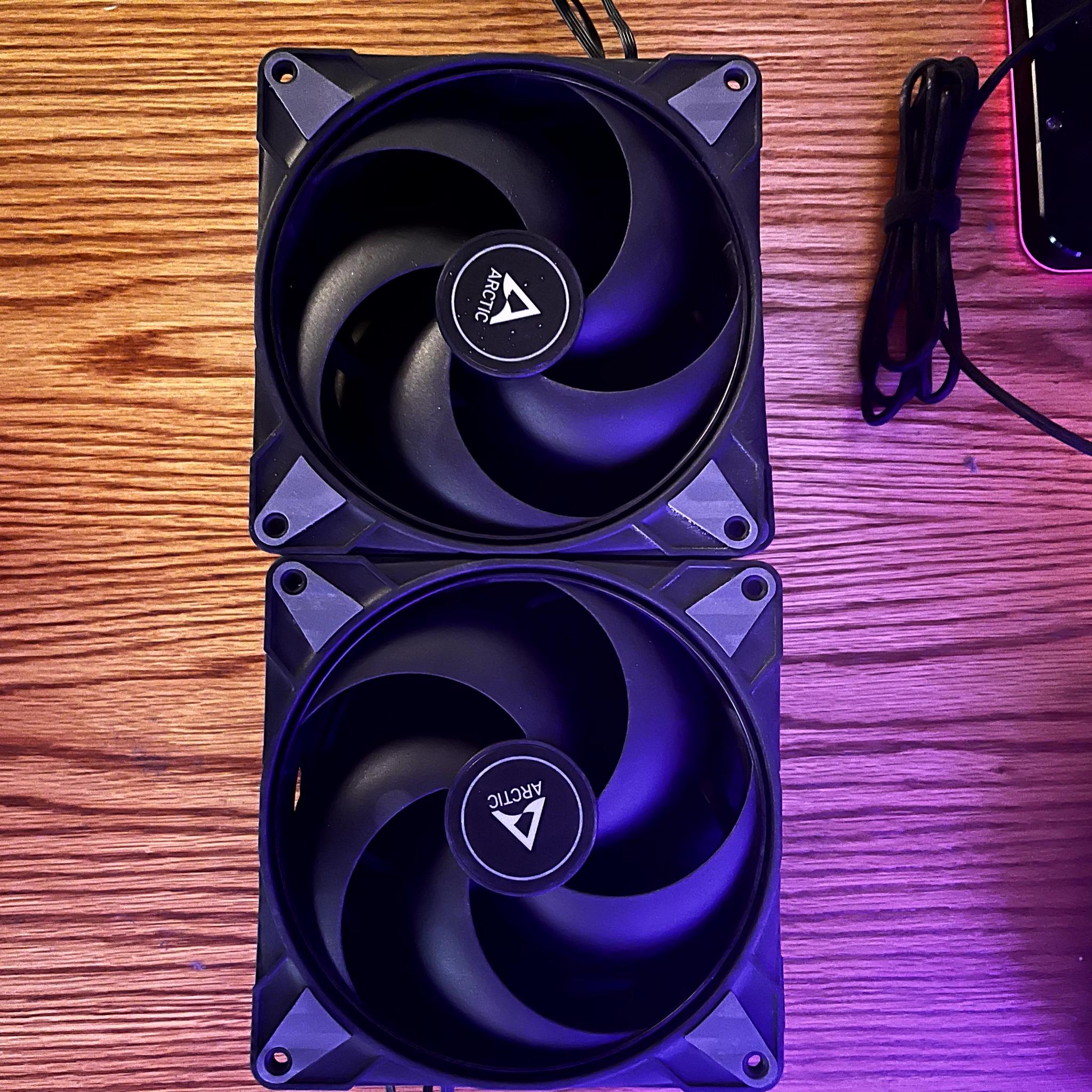 Arctic P14 MAX - 140mm non-ARGB high performance fans