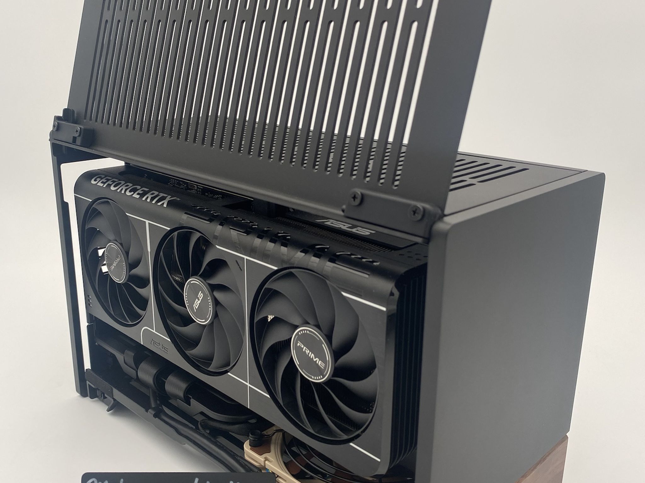 "Dark Ore" | 7800X3D | Asus 5070 | 32GB DDR5 | 2TB Nvme |