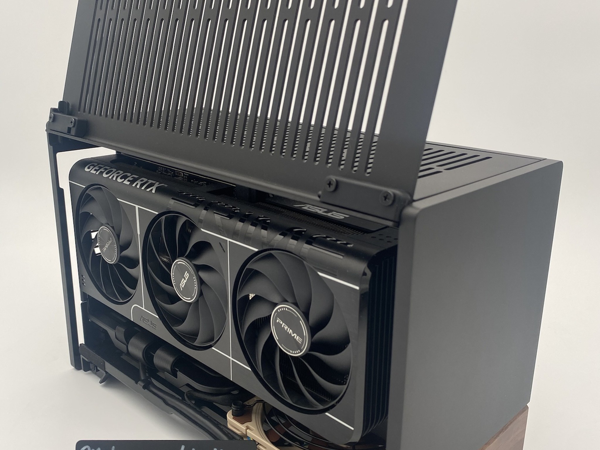 "Dark Ore" | 7800X3D | Asus 5070 | 32GB DDR5 | 2TB Nvme |
