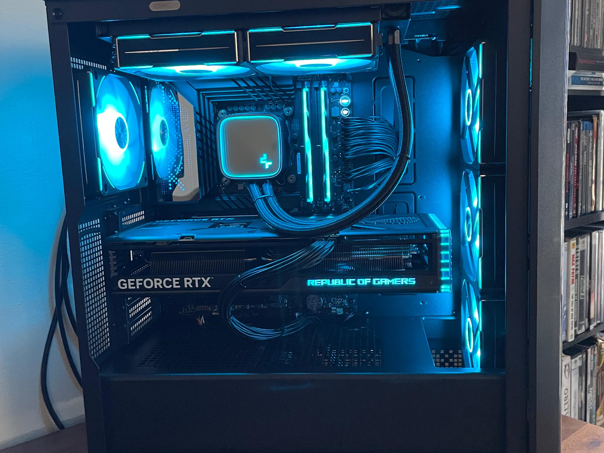 The Digital Hero | RTX 4070ti | i7 12700kf | 32GB DDR5