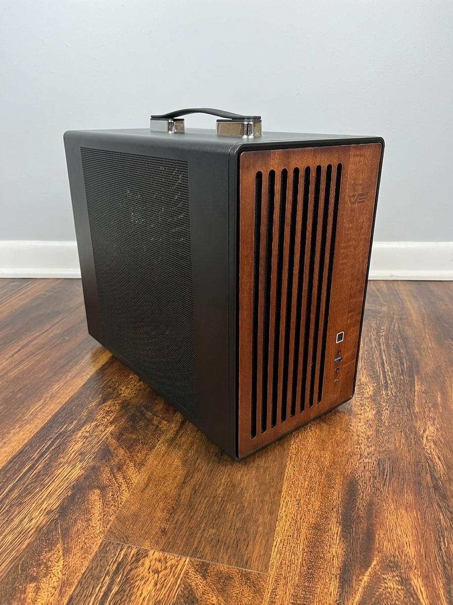Have you expirenced hardwood? Wood Accent Lunchbox PC Radeon RX 9070 XT - Ryzen 5 7500X3D