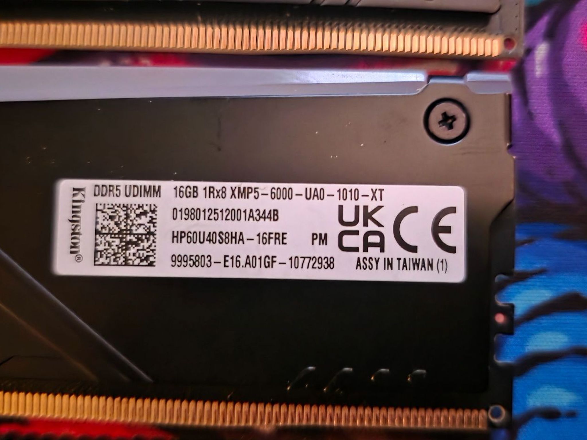 Kingston 32GB (2x16GB) DDR5-6000 CL40 RGB, AMD EXPO + Intel XMP 3.0, SK Hynix A-die
