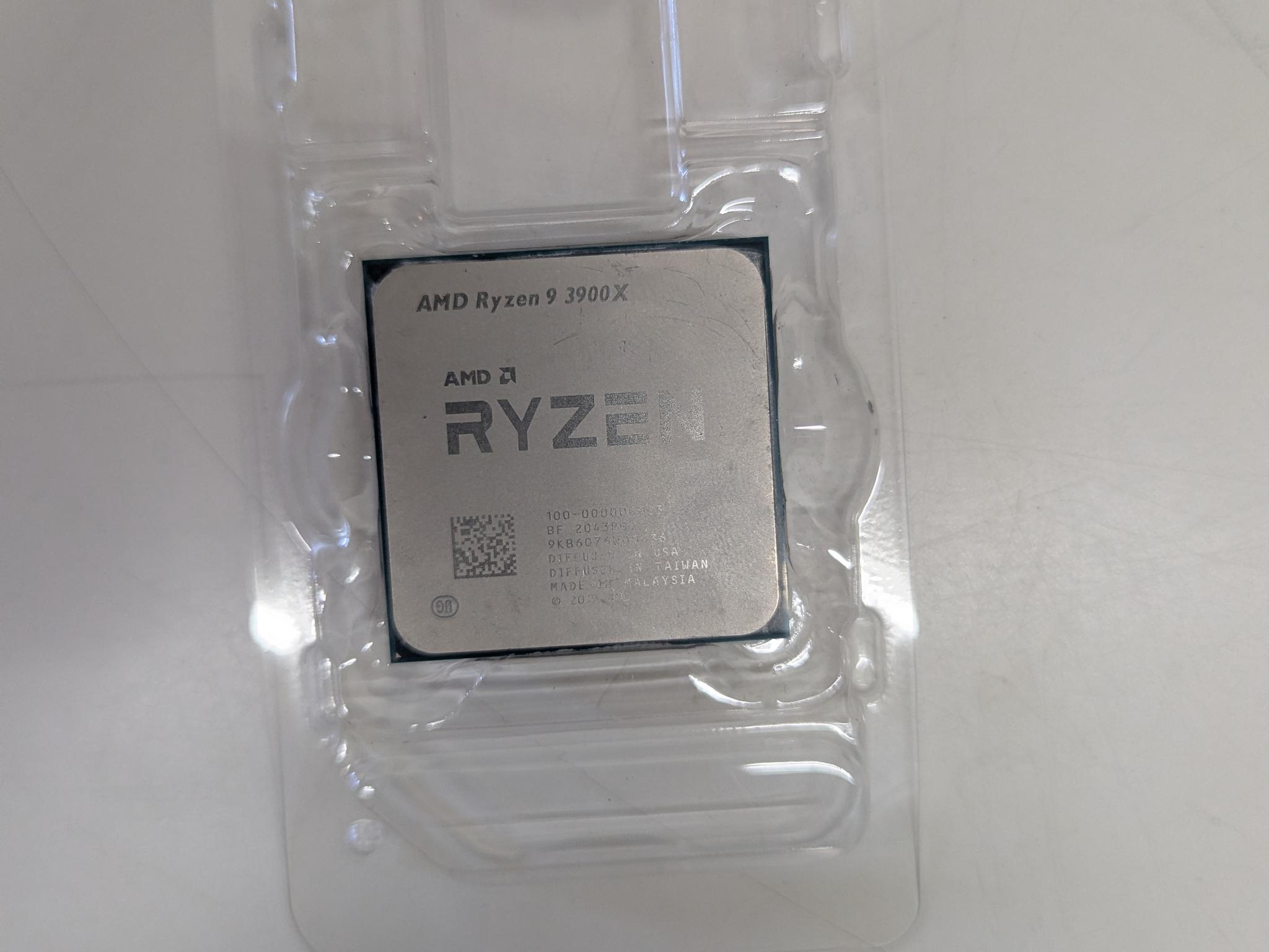 AMD Ryzen 9 3900X