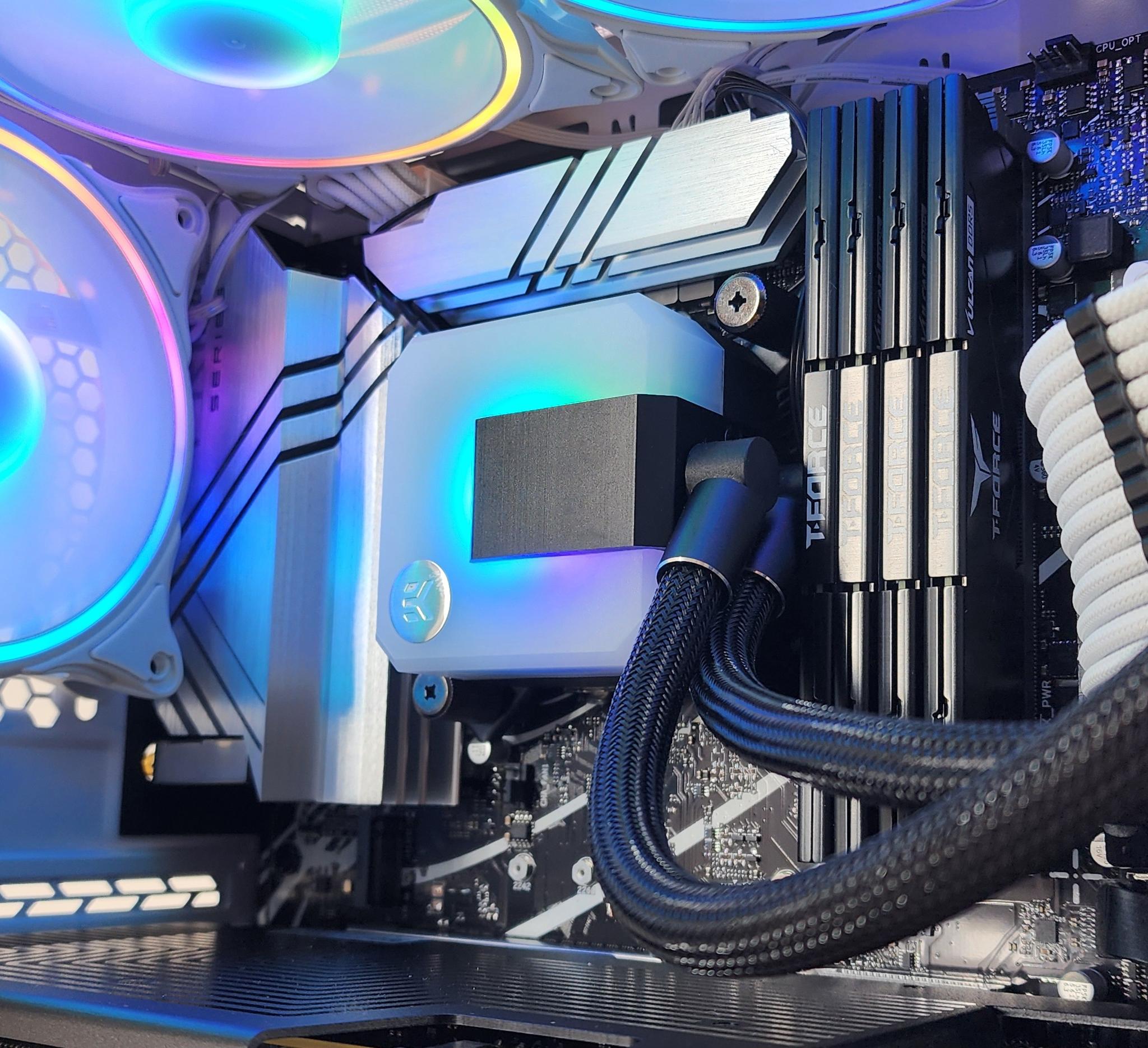 Gaming PC i5-14600K 32GB RAM 1TB SSD RX 9070 16GB Windows 11 Computer