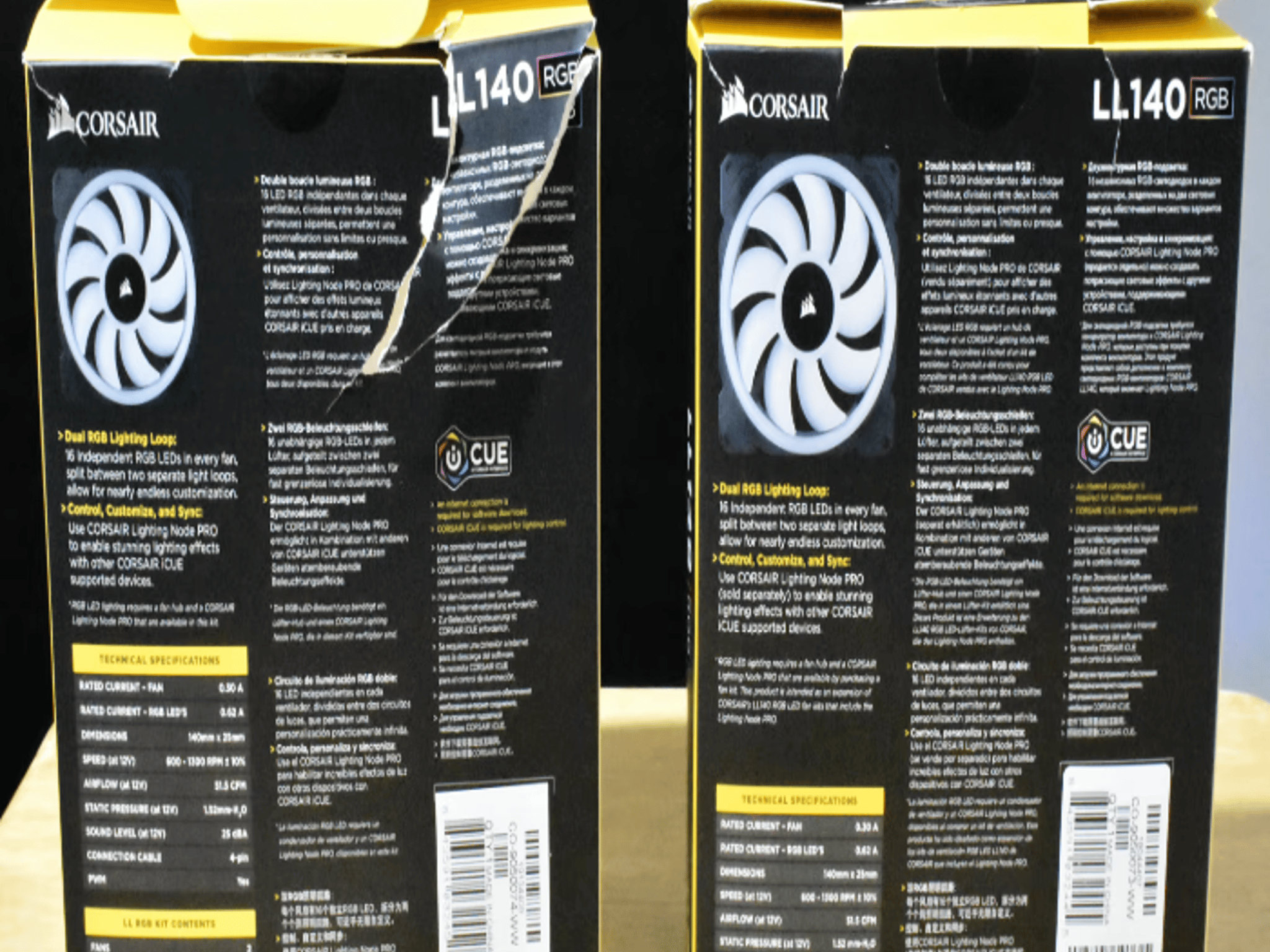 CORSAIR - LL Series 140mm Case Cooling Fan Kit with RGB lighting Pack with 3 fans