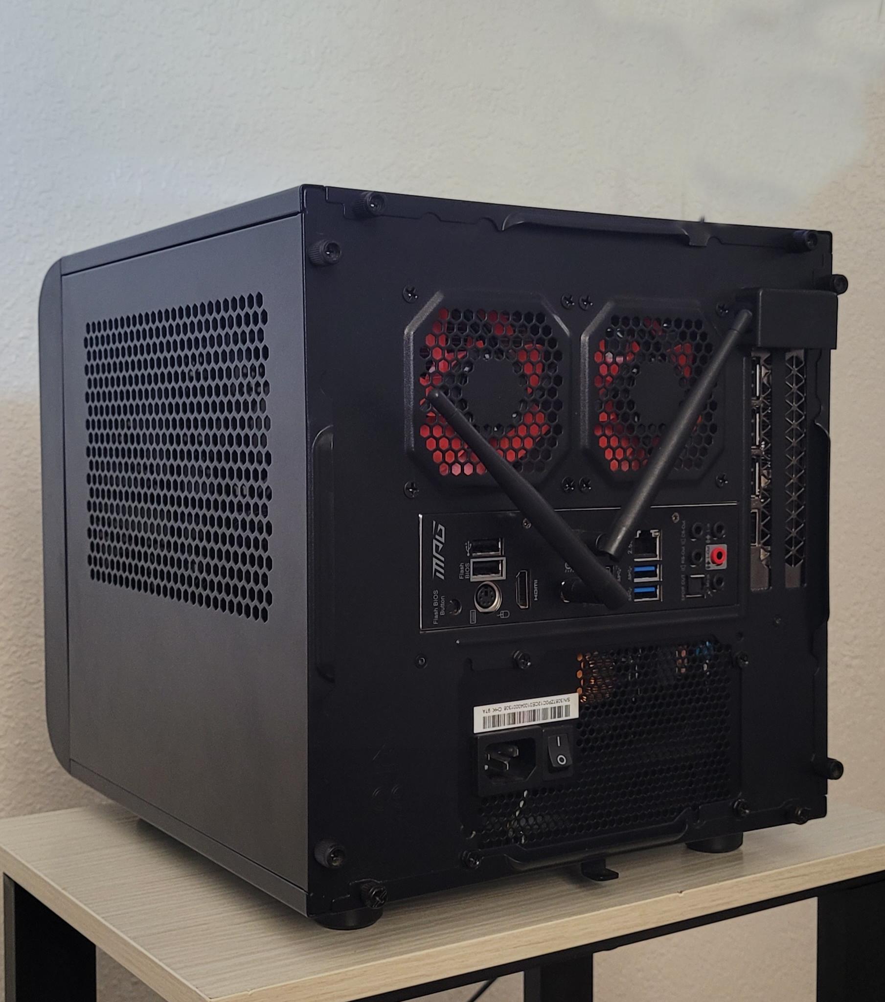 Mini-ITX build [black night]