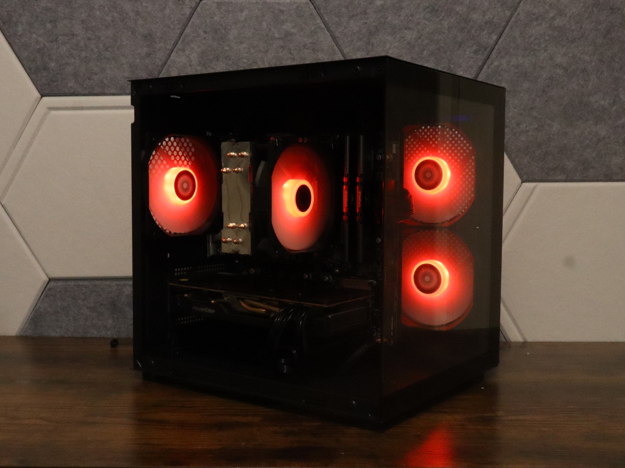 High Performance | Gaming PC | RX 6700XT 12gb | Ryzen 7 5700 | 32GB RAM | 1 TB | Windows 11 + WIFI