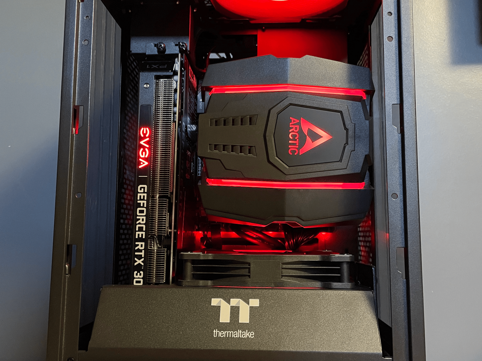 "ITXbox" 3080 Gaming PC w/ Intel 12400F, 32GB RAM, 2TB SSD, Windows 10 Pro