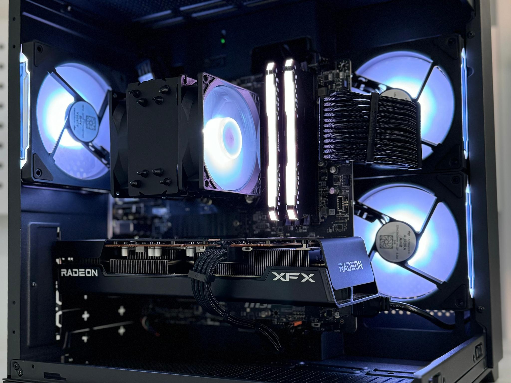 NOIR 🎆CUSTOM GAMING PC | AMD RYZEN 5 3600x | RX 6600XT | 1TB NVMe M.2
