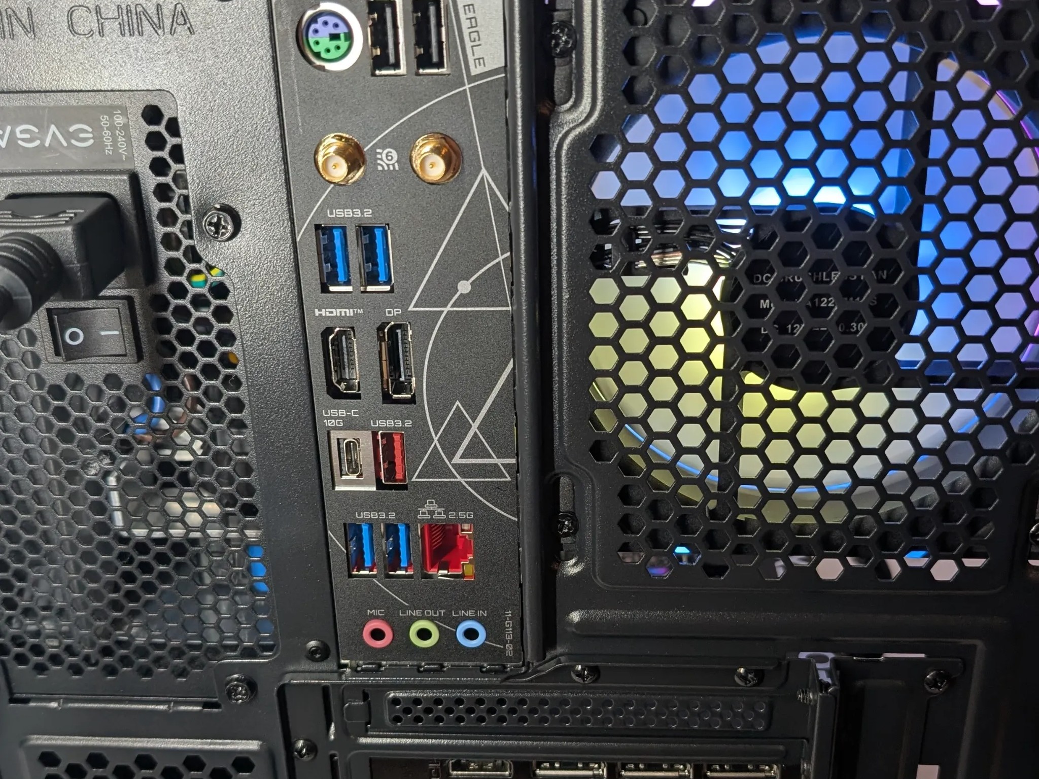 RTX 5070 | I7 12700 | 64GB DDR5 | Z790 motherboard | 360mm AIO | Windows 11 home