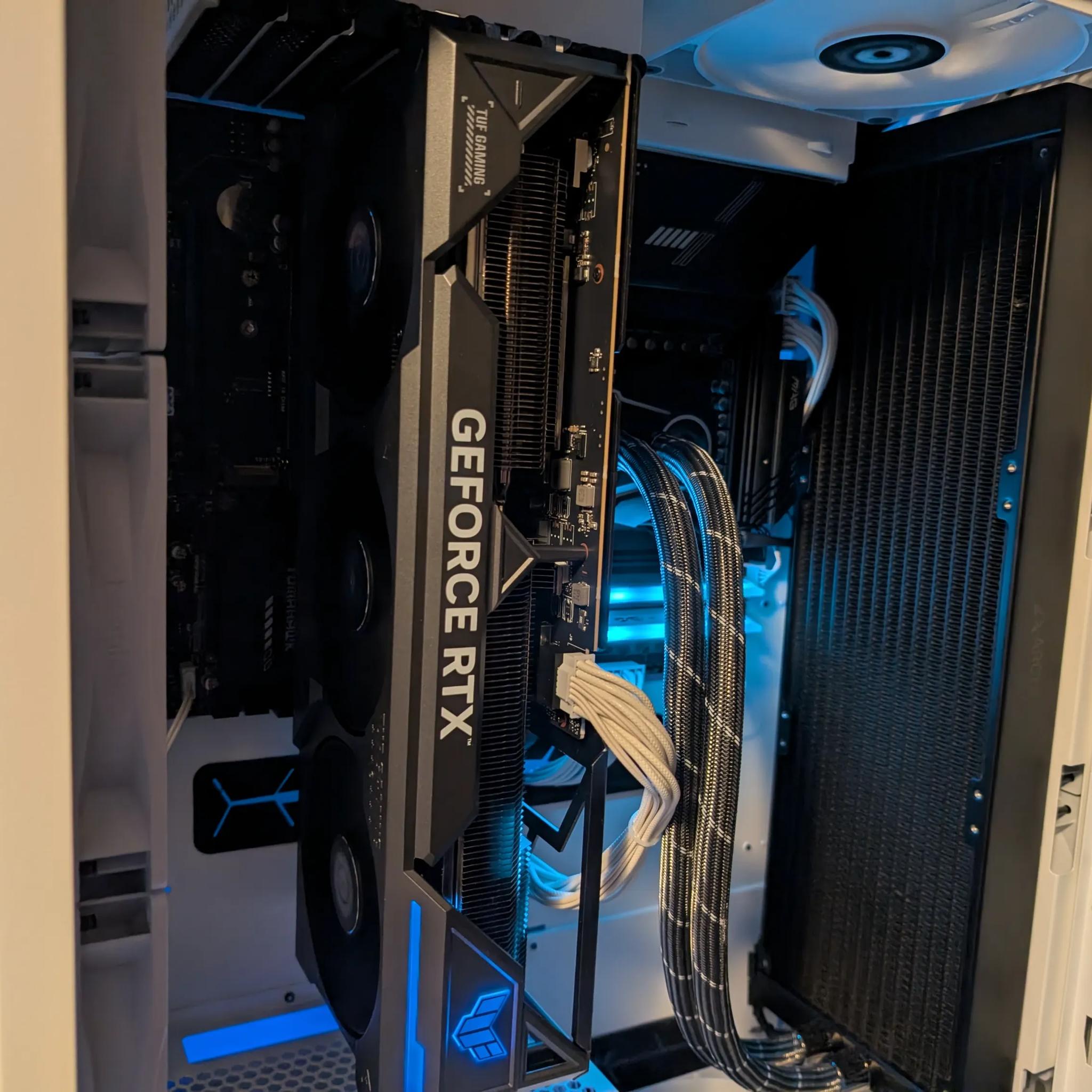 ASUS GeForce RTX 4080 Super TUF Gaming OC