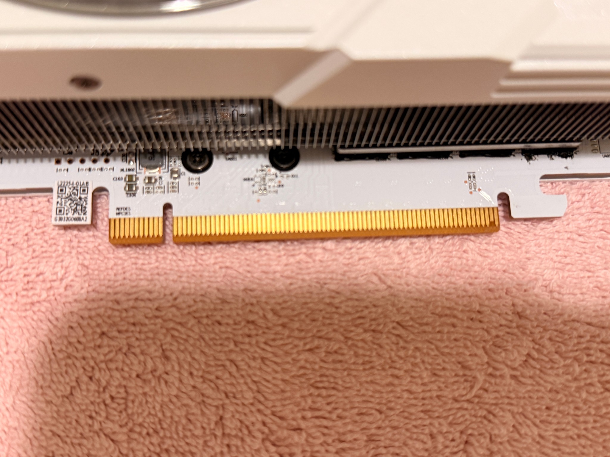 PowerColor Hellhound Spectral White Radeon RX 7900 XTX