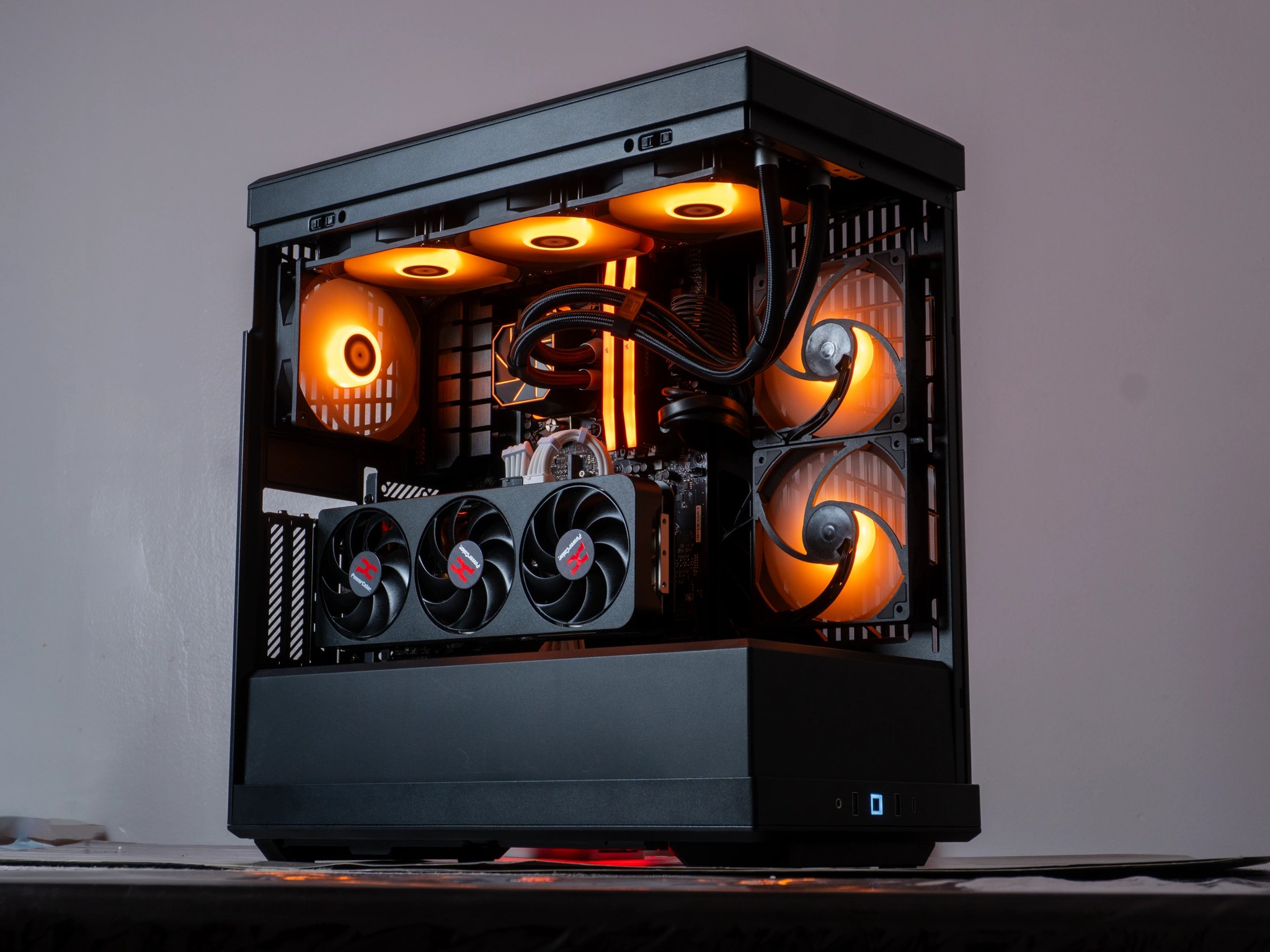 🔥RX 9070XT + Ryzen 7 7800X3D | 32GB DDR5 | 2 TB SSD | Wifi 6 & Bluetooth🔥