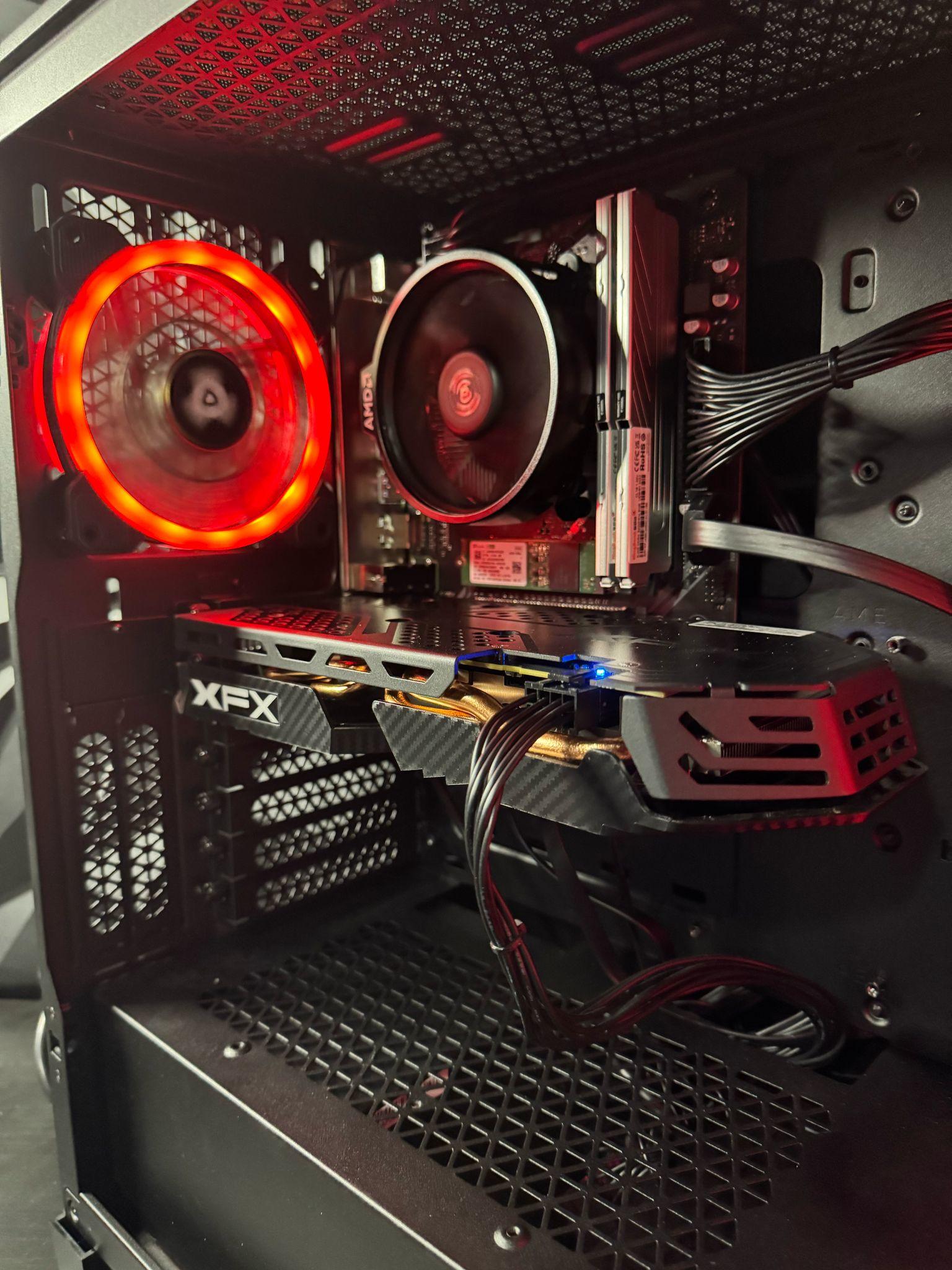 💰 Budget Baddie 580 💀🔥 Ryzen 2600| RX 580| 16 GB DDR4 |1.75 TB Storage