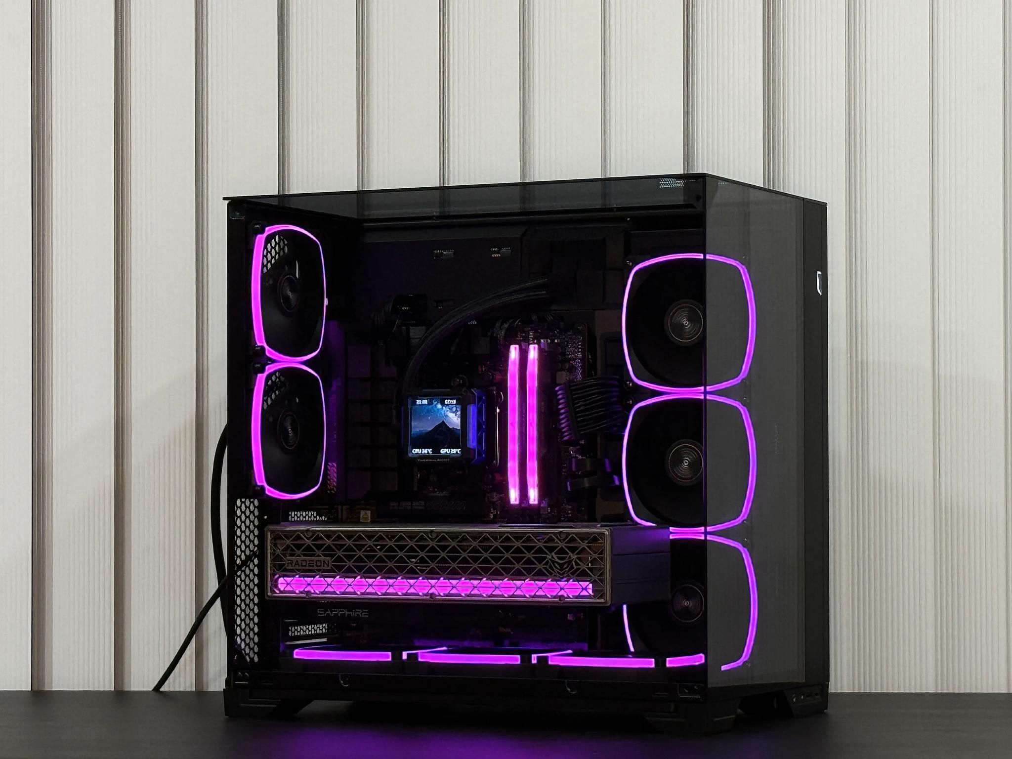 NITRO+ | Ryzen 7 9800X3D | RX 9070 XT | 32GB DDR5 | 2TB SSD | 850w Gold