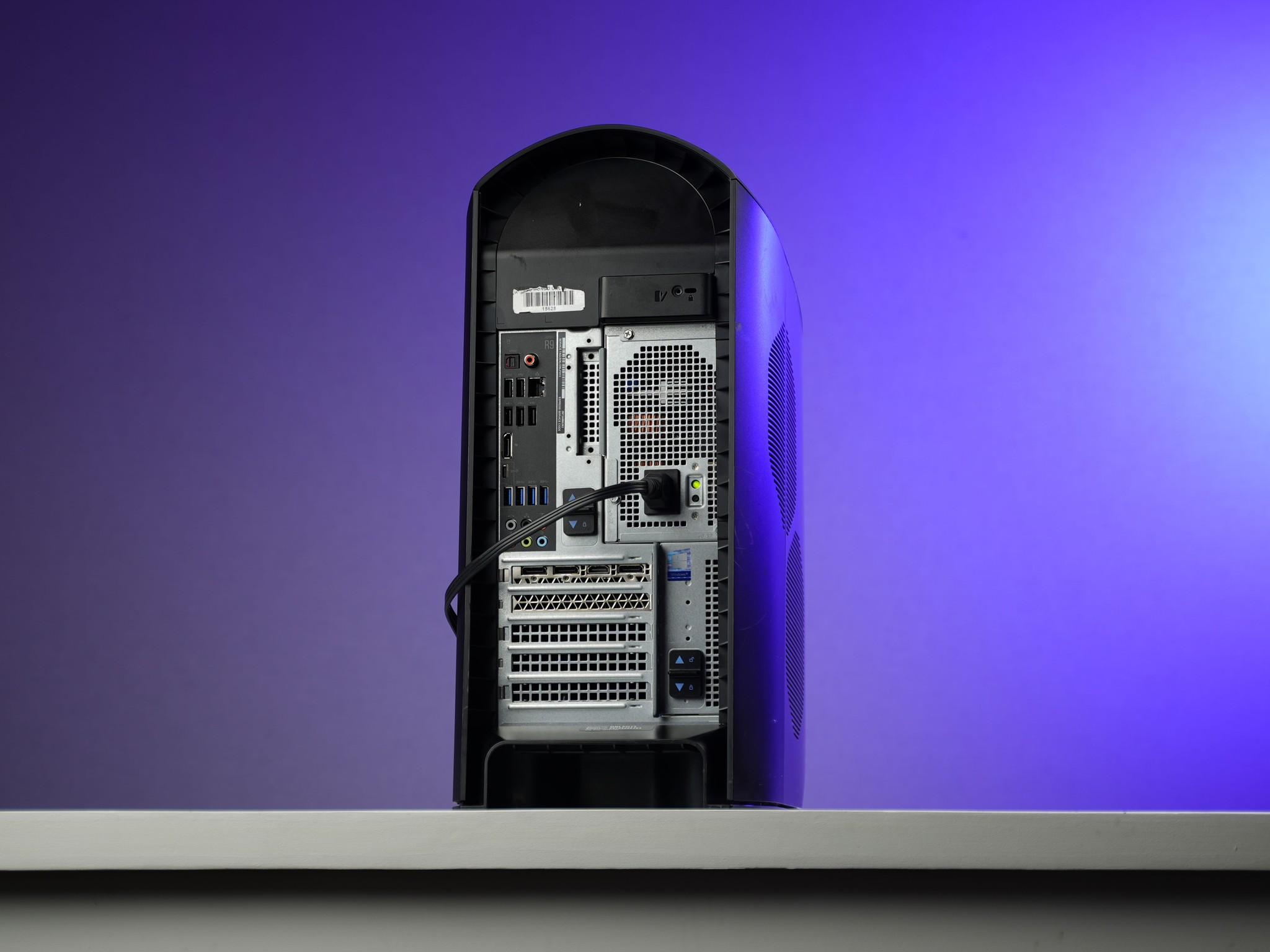 \ AF-06 / RTX 2080 Super Intel Core i7 9700k 32GB 1TB Windows 11 Gaming PC Powerhouse
