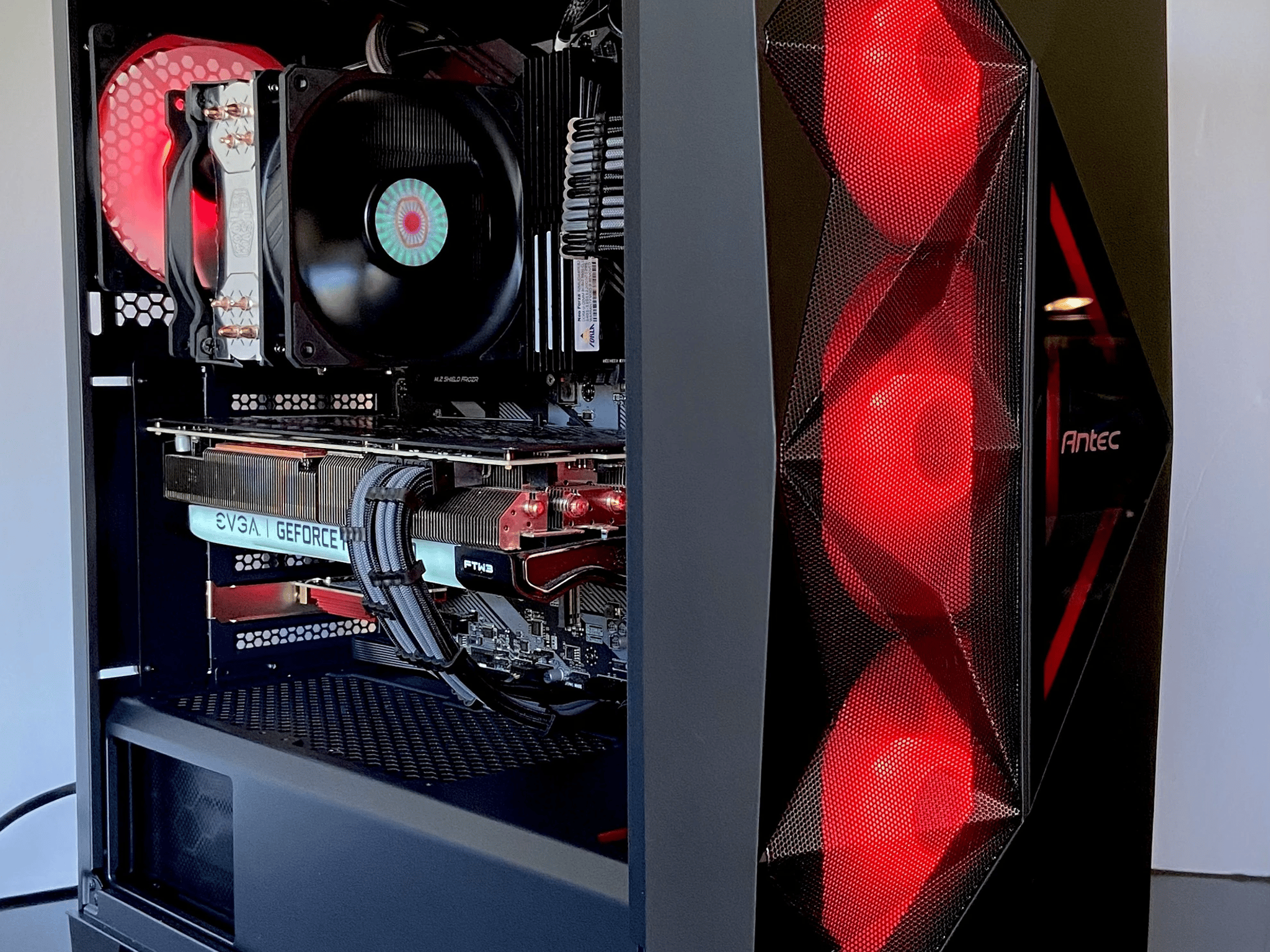 Powerful Gaming/Streaming PC! Core i5-10600K || RTX 3070 || 32GB RAM || 1TB NVMe SSD