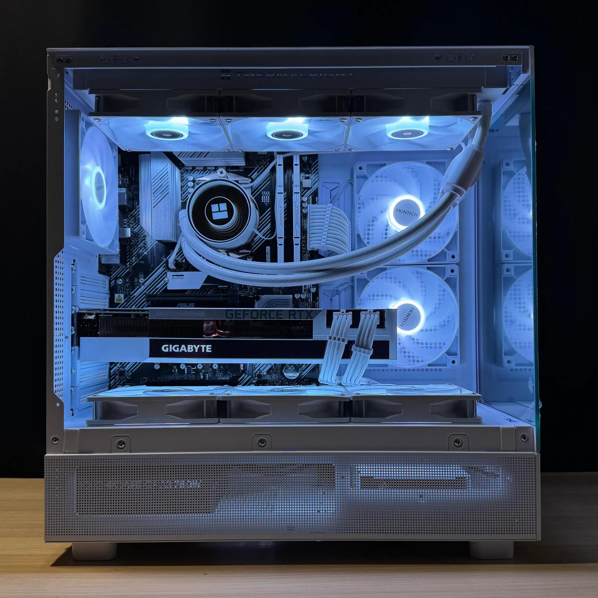 🌨️ARCTIC🌨️ White Gaming PC | RTX 3080 , RYZEN 7 5800X, 32GB DDR4 RAM, 1TB M.2