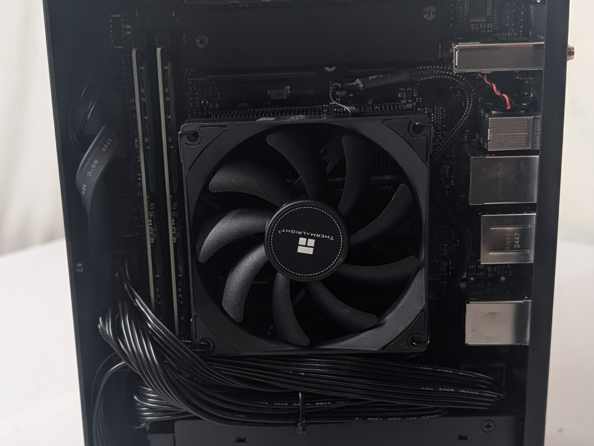 ITX AM5 GAMING PC | RTX 4060 8GB  | RYZEN 5 7500F | 16GB DDR5