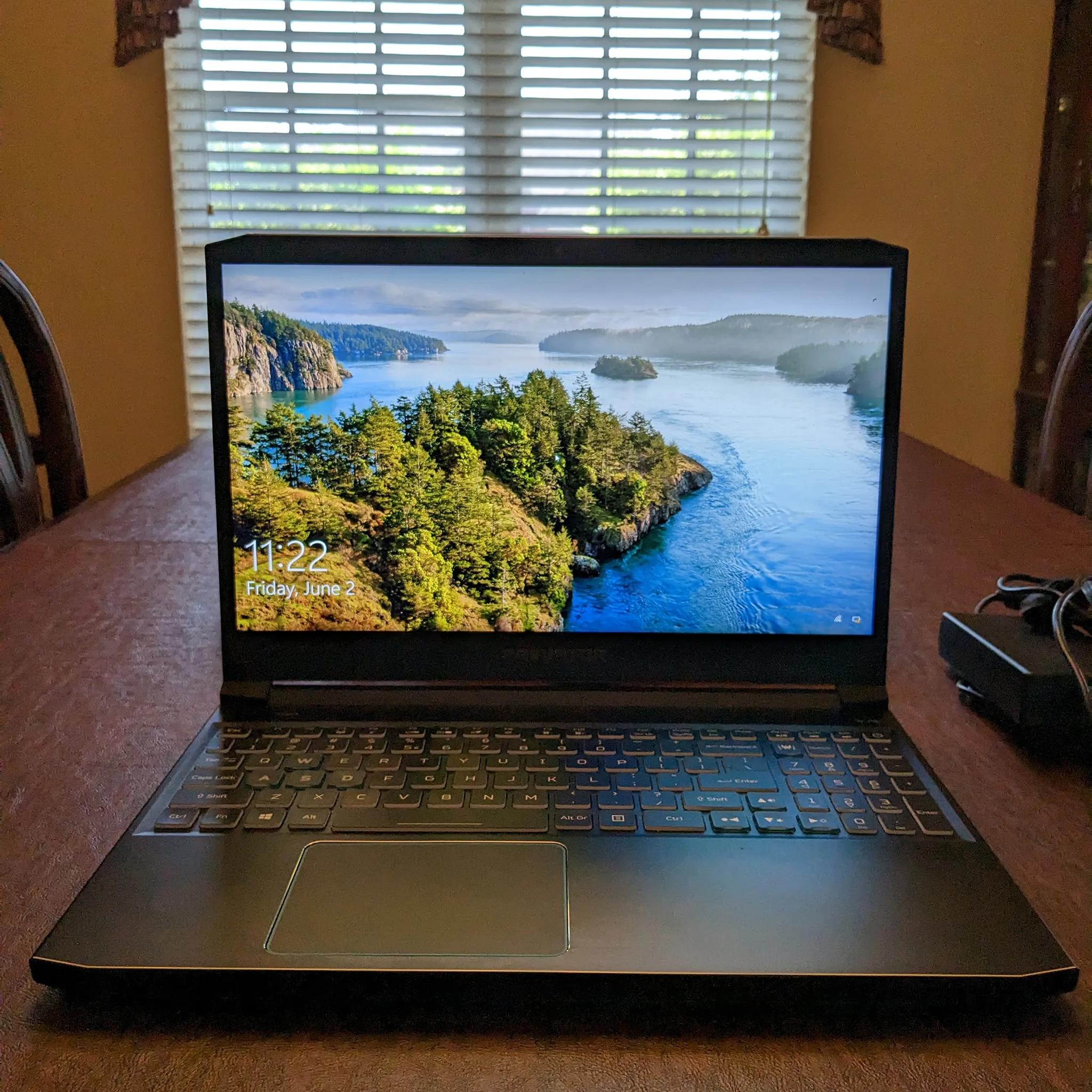Acer Helios 300 1660ti Mint Condition