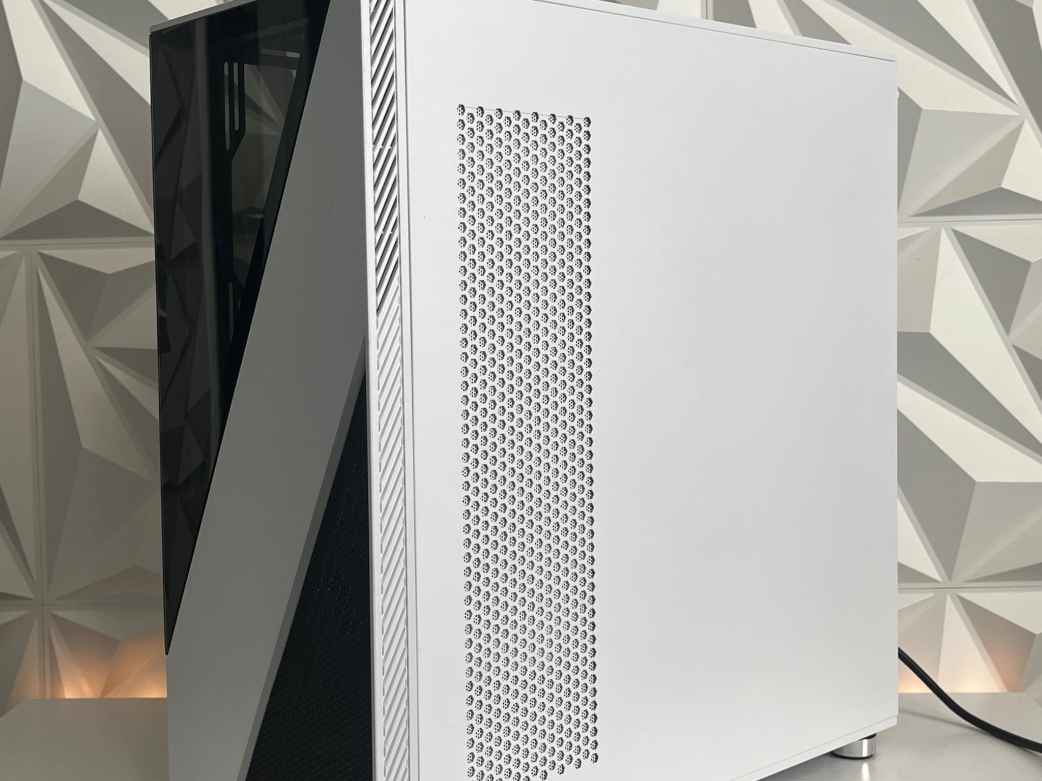 RTX 3060 12GB, Ryzen 5 2600X, 16GB RAM | White RGB Gaming Computer/PC