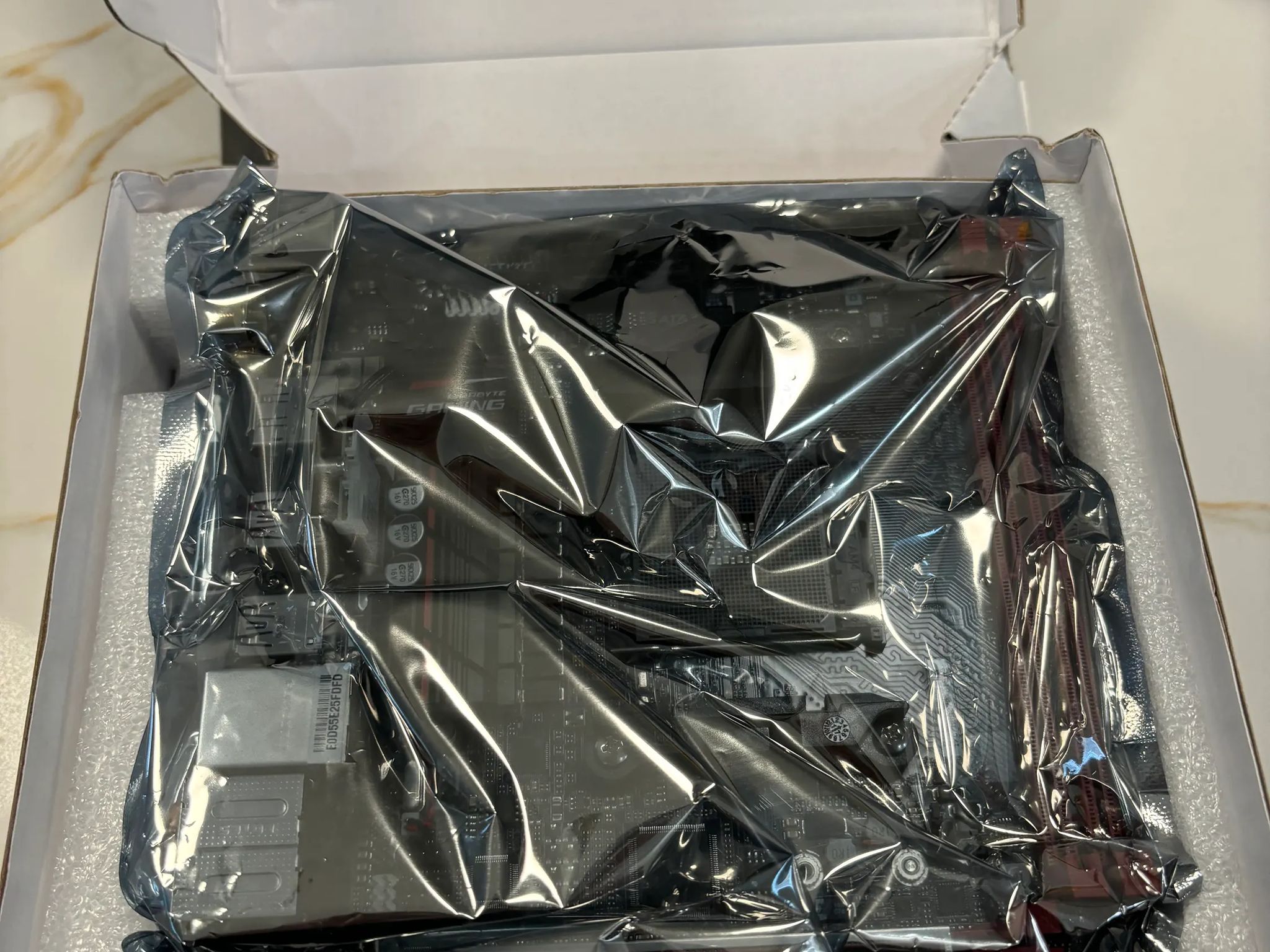 Gigabyte AB350N- Gaming Wifi AM4 mini ITX motherboard