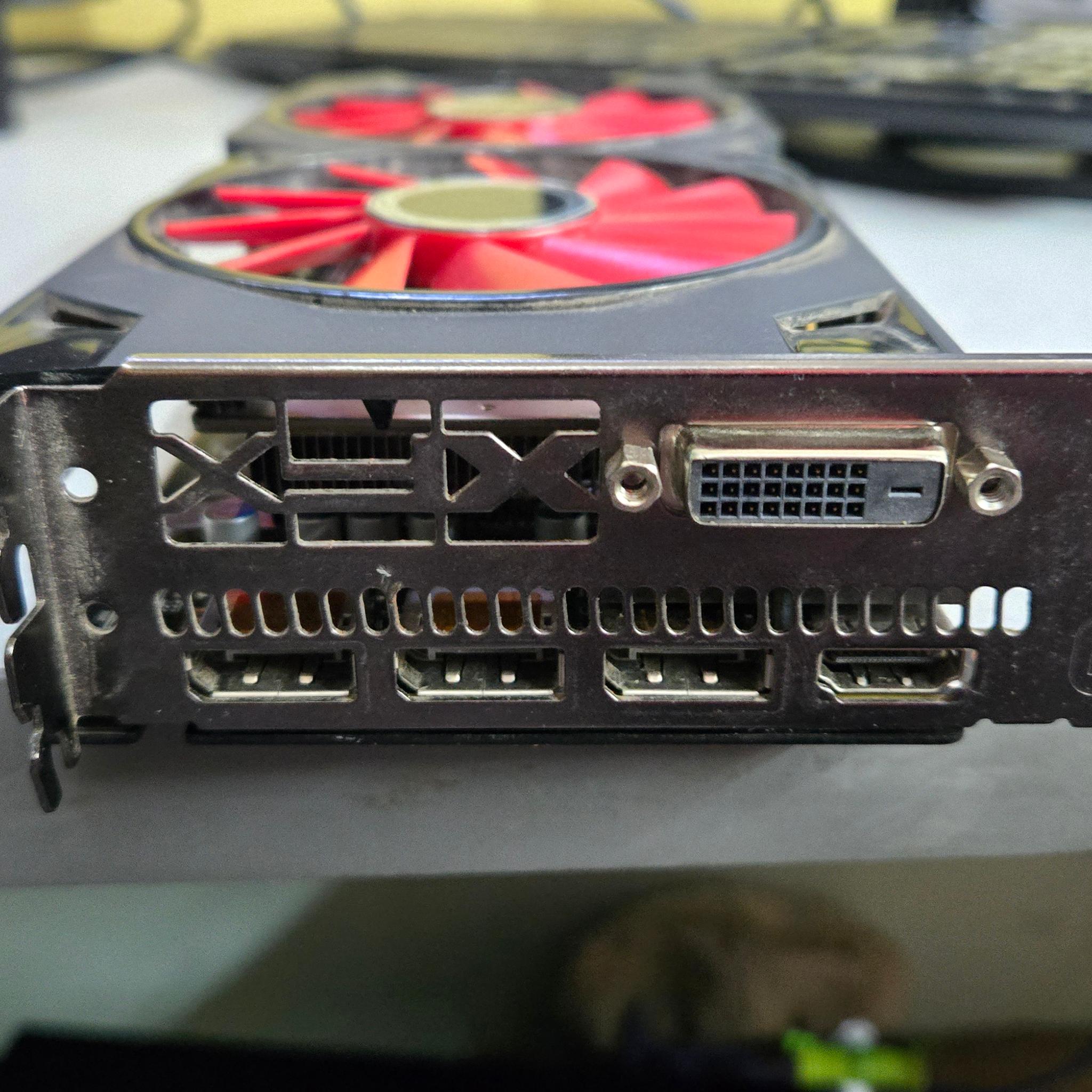 PARTS ONLY! RX 570 8GB and Quadro K4200 4GB