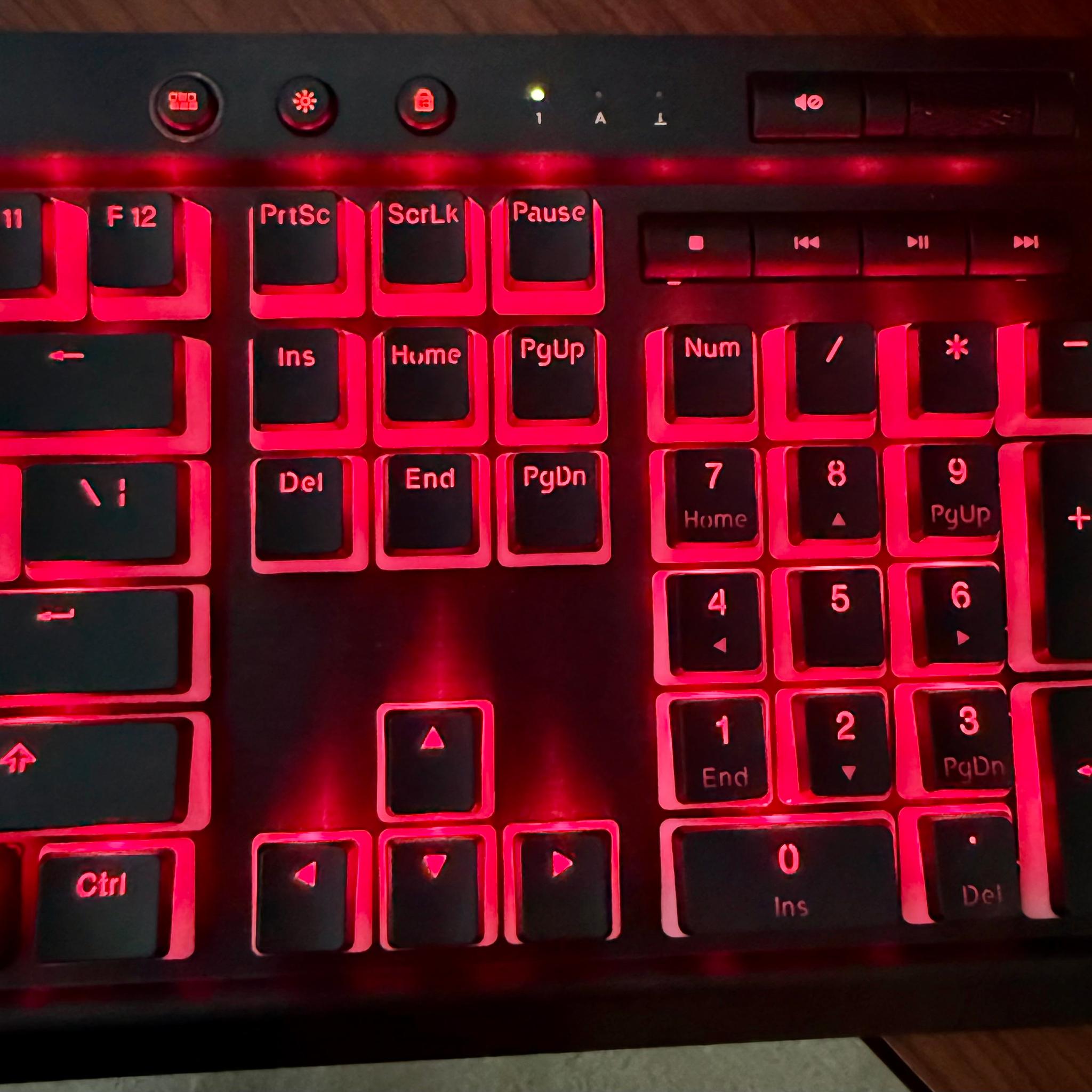Corsair Vengeance K70 Mechanical Gaming Keyboard