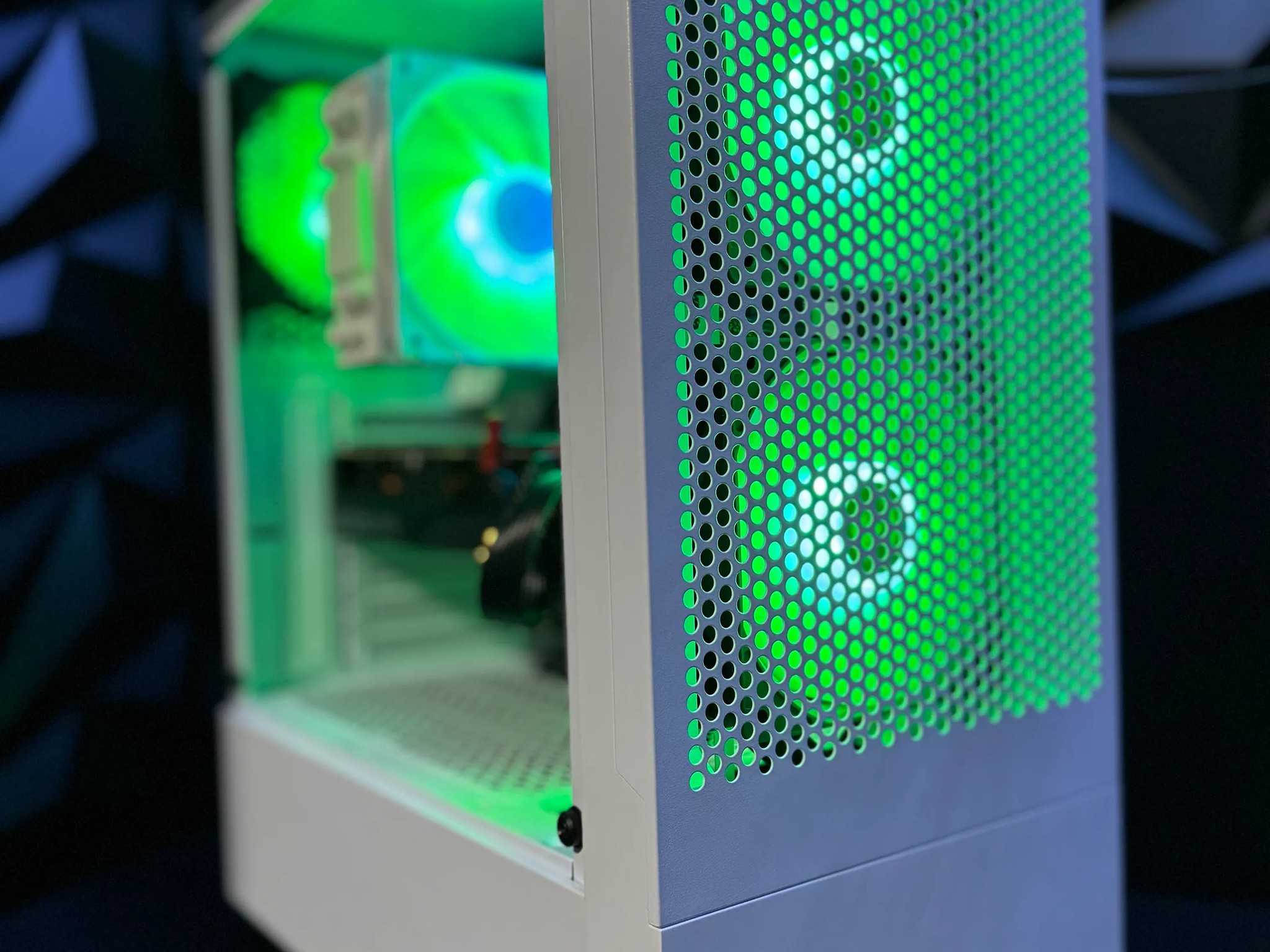 🥶Phantom Core🥶 |i7| RTX 3070 |32 GB RGB DDR4 3600MHz| 1.25 TB NVME| 4 TB HDD|
