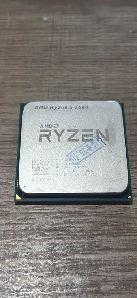Machinist B450 (AM4), Ryzen 5 2600, Corsair Vengeance 2x8GB