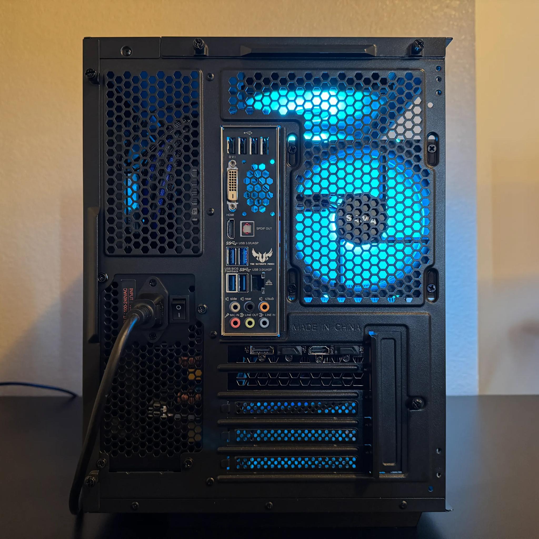 i7 4770K | GeForce GTX 1660 Ti | 16GB Ram | 1.5 TB Storage | WiFi & Bluetooth