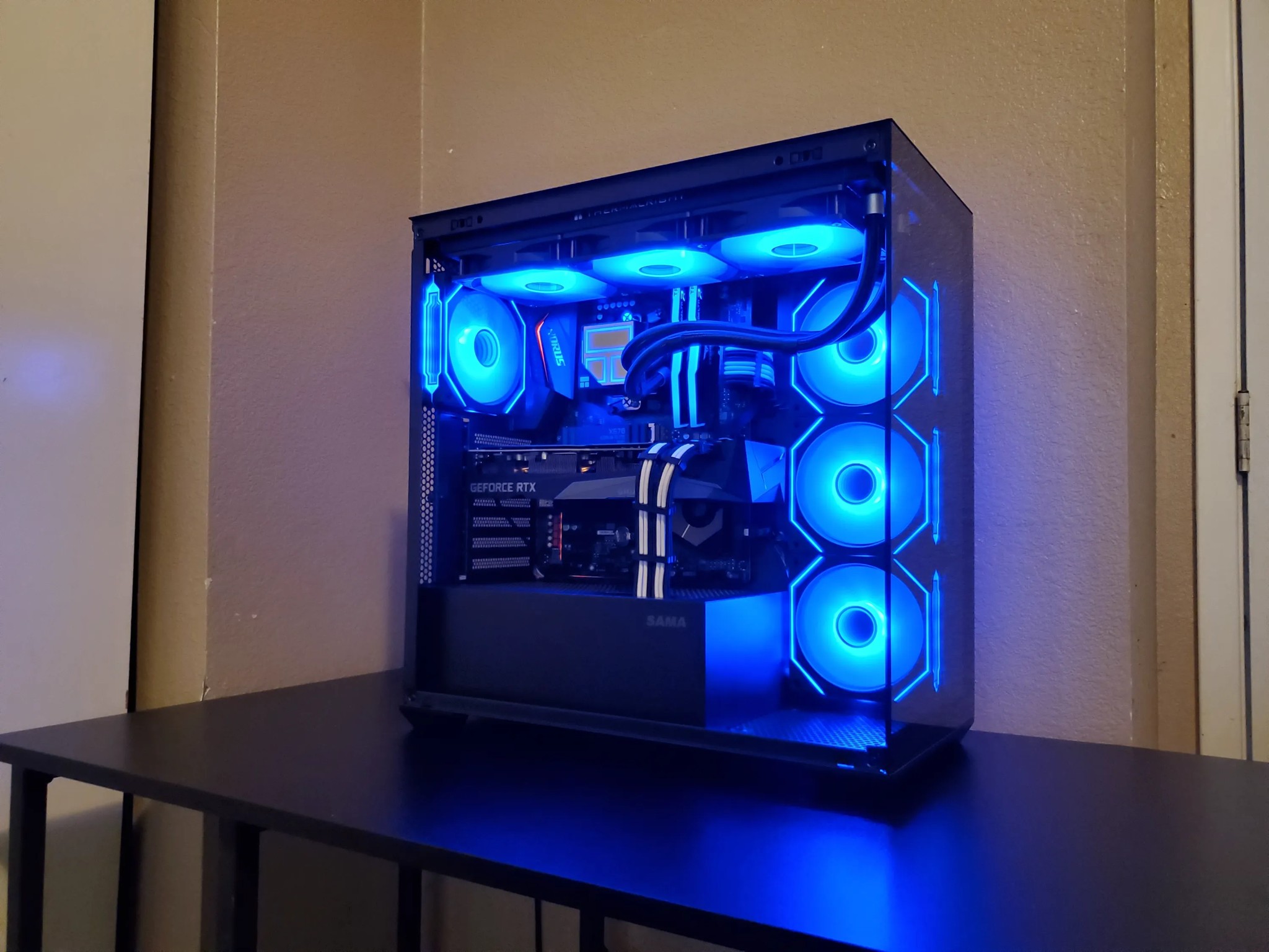 Gaming PC, Ryzen 7 5800X | Nvidia RTX 3070 | 32GB RAM | 2TB Storage | Wifi - Bluetooth