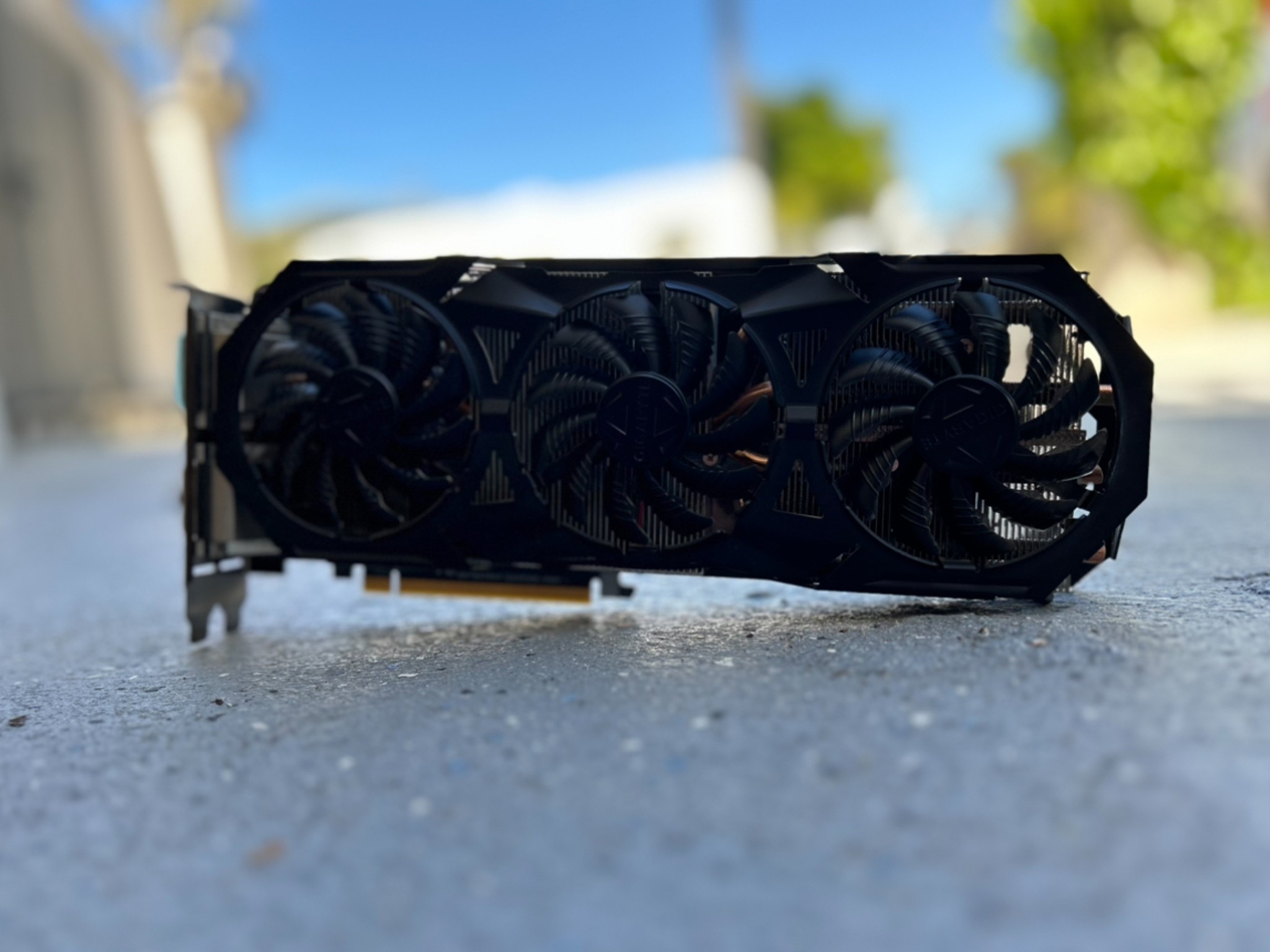 Gigabyte GTX 970 4GB Nvidia GPU Windforce *tested*