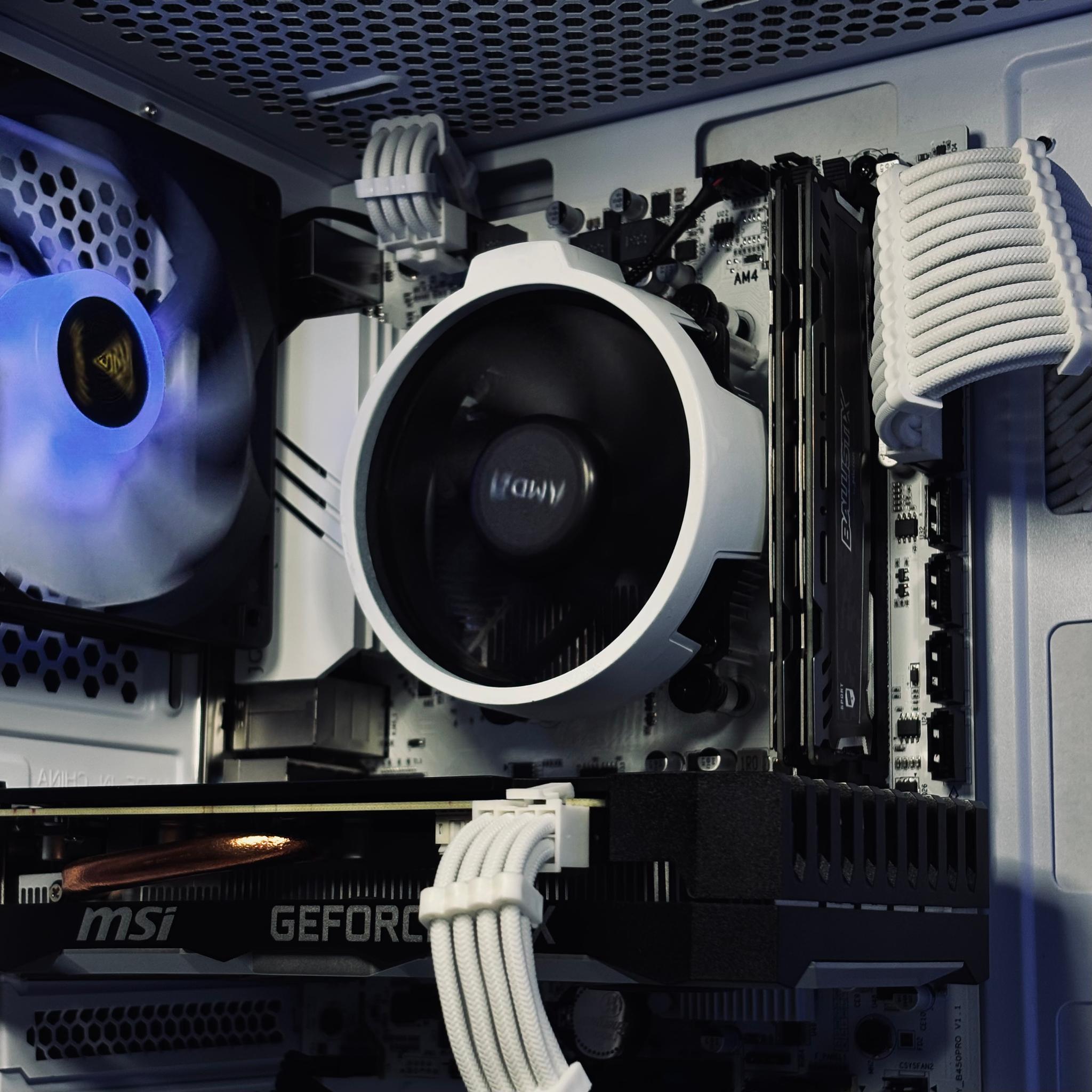 🌊 aquamarine🌊 GTX 1660 / Ryzen 5 2600 / 16gb Ram / Gaming pc🌊