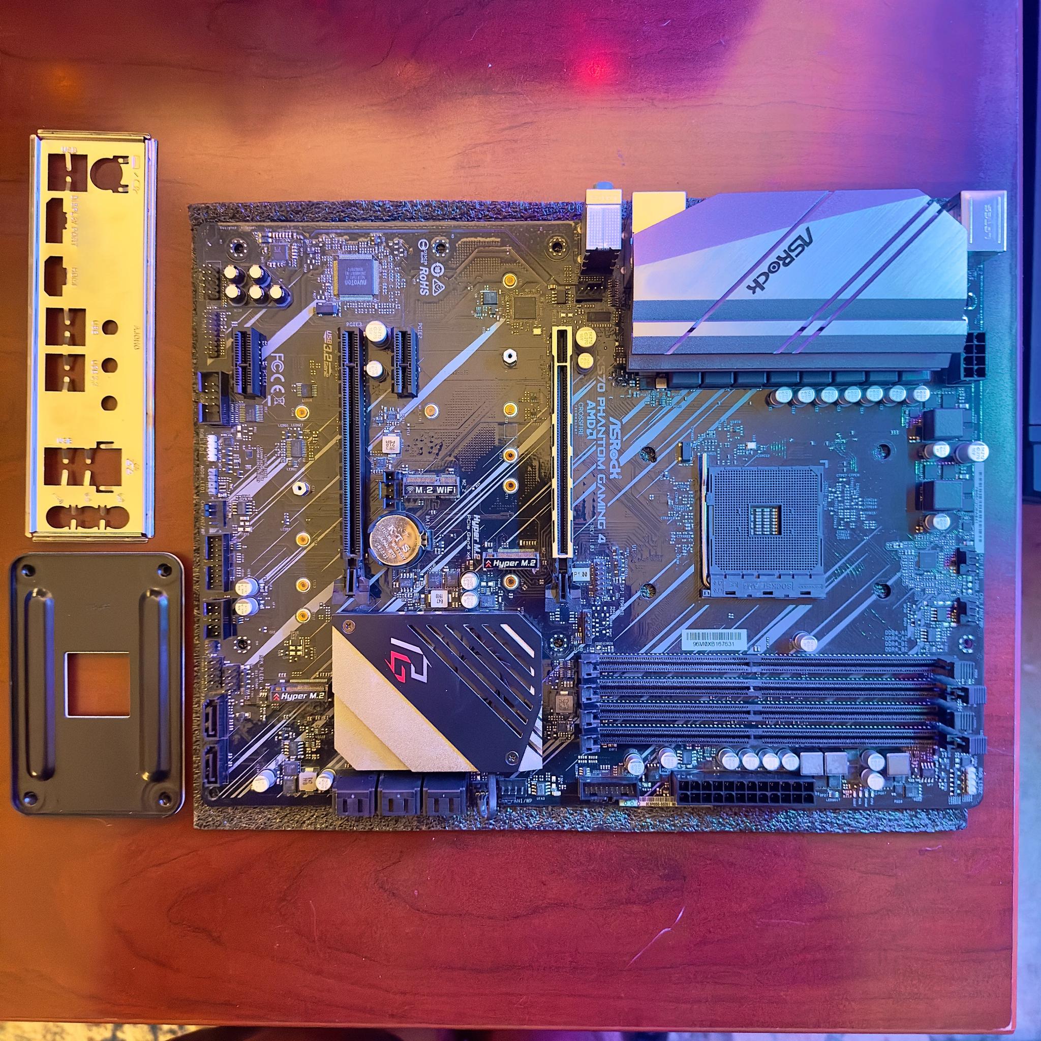 ASRock X570 Phantom Gaming 4 ATX AM4 Motherboard