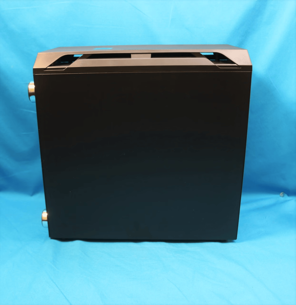 "Lazarus 5600 Beta" Ryzen 5 5600G 3.9GHz 6C 16GB DDR4 3200MHz Radeon RX 6600 XT 500GB M.2 2TB HDD