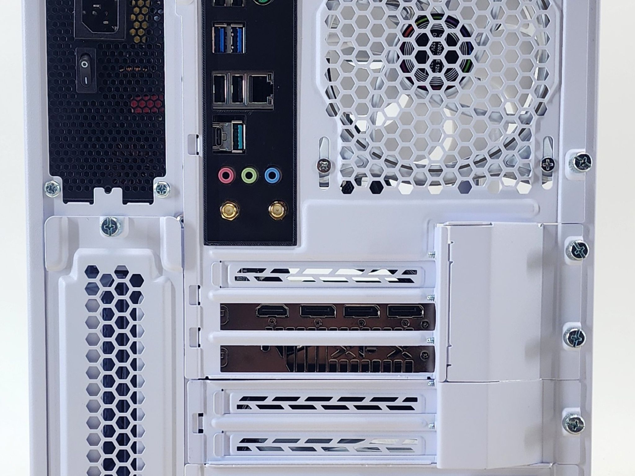 Gaming PC i9-14900K 32GB RAM 1TB SSD RX 9070 XT 16GB Windows 11 Computer