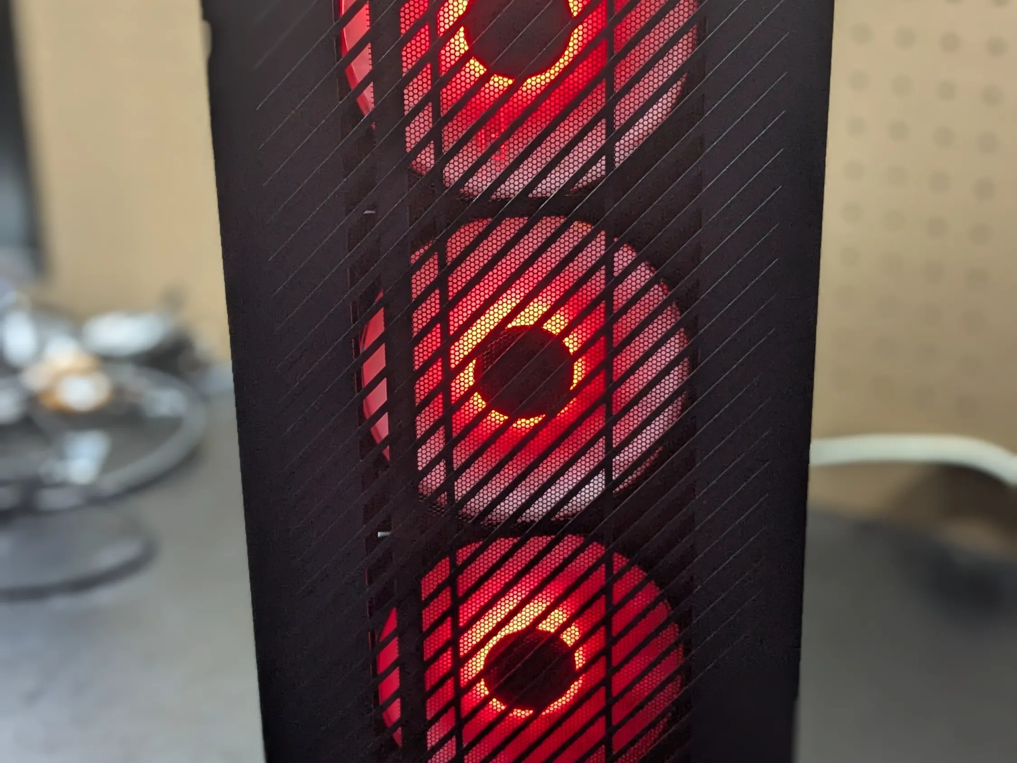 Workstation Gamer | 8 Core Xeon (same as i7), 32GB RAM, 8GB AMD W5700, 480GB SSD, Win11, RGB, Wifi