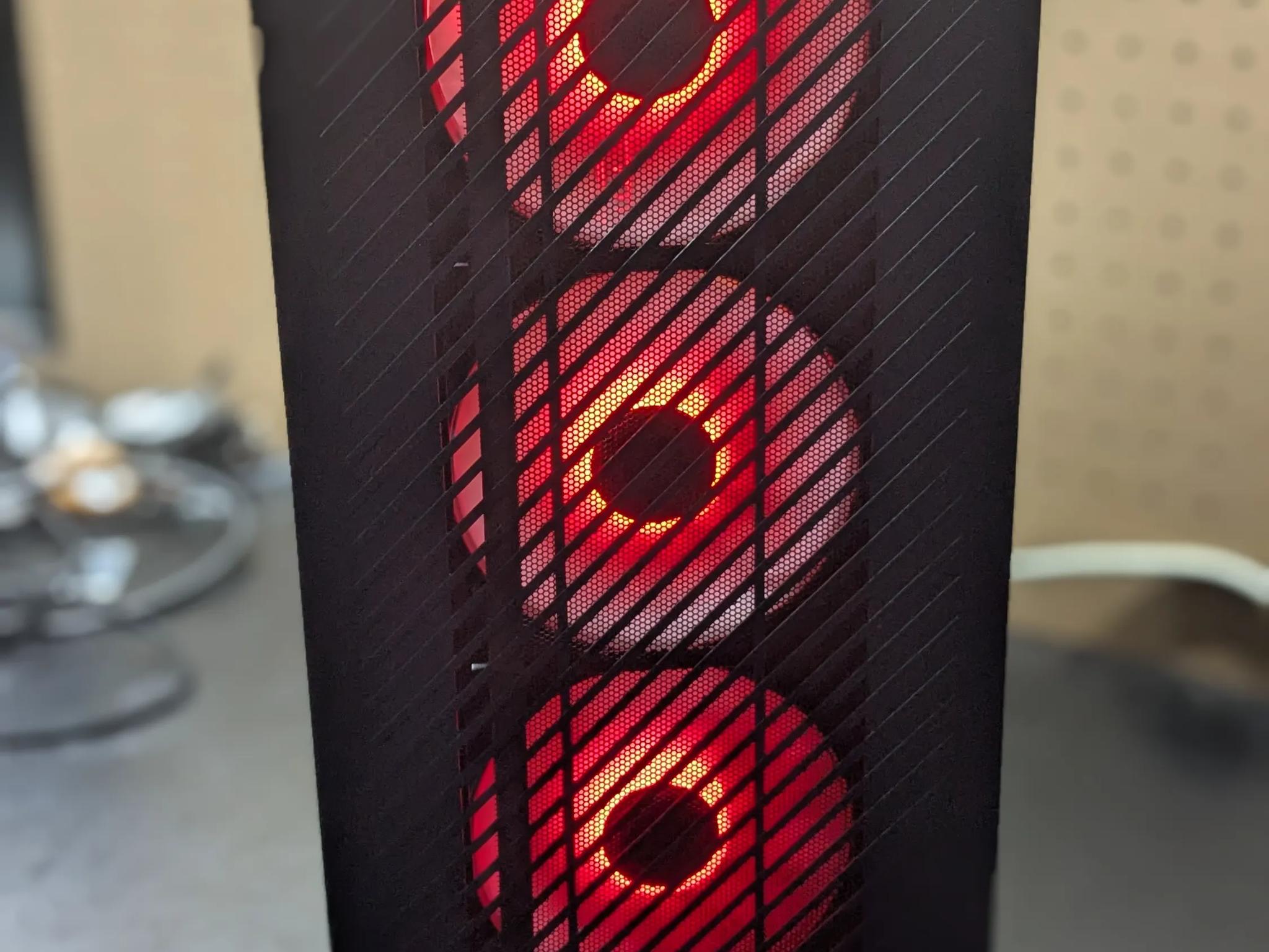 Workstation Gamer | 8 Core Xeon (same as i7), 32GB RAM, 8GB AMD W5700, 480GB SSD, Win11, RGB, Wifi