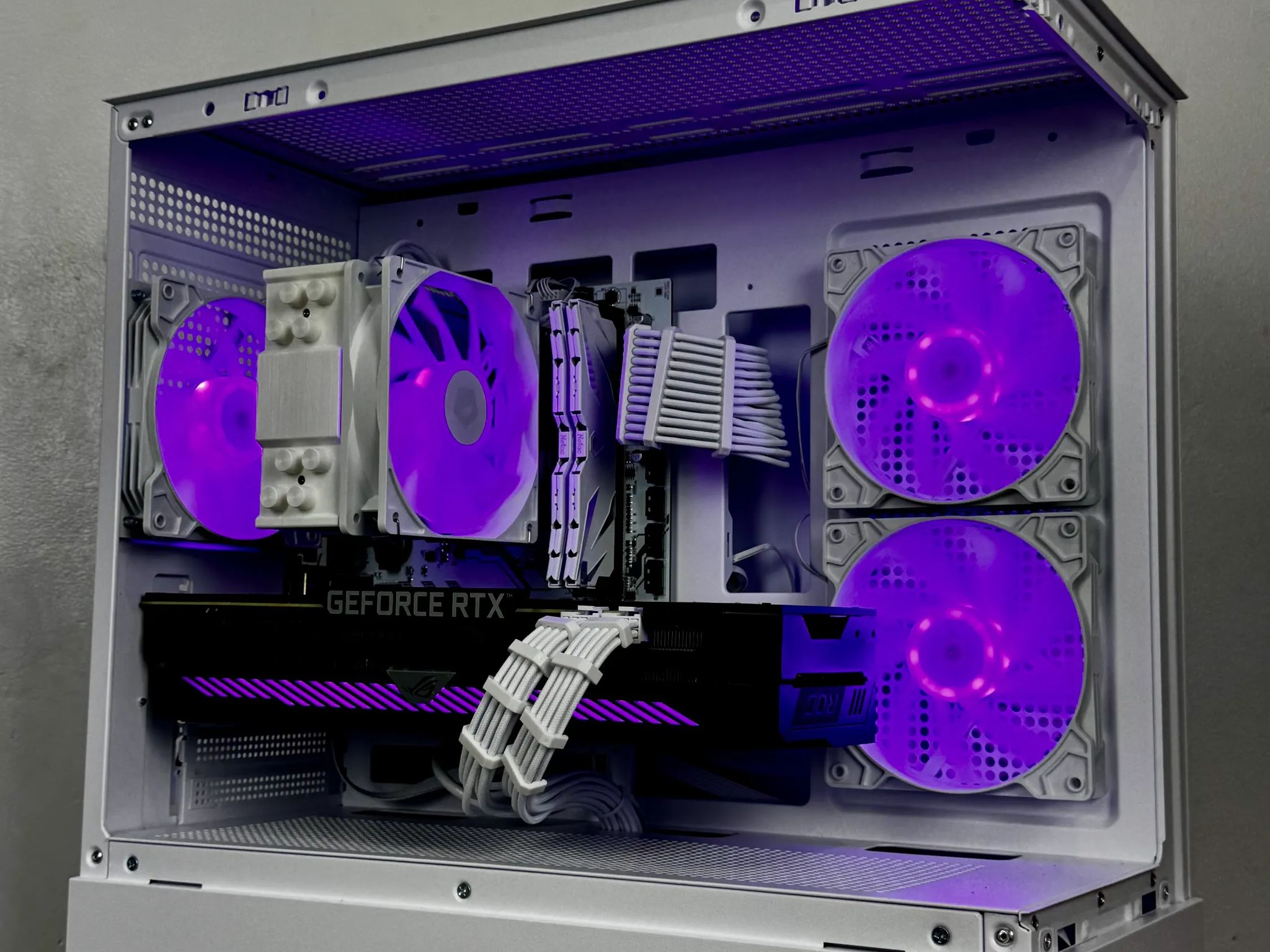 🤍White🤍 Budget Gaming PC (Ryzen 5 5500 + RTX 3070 + 16gb of Ram)