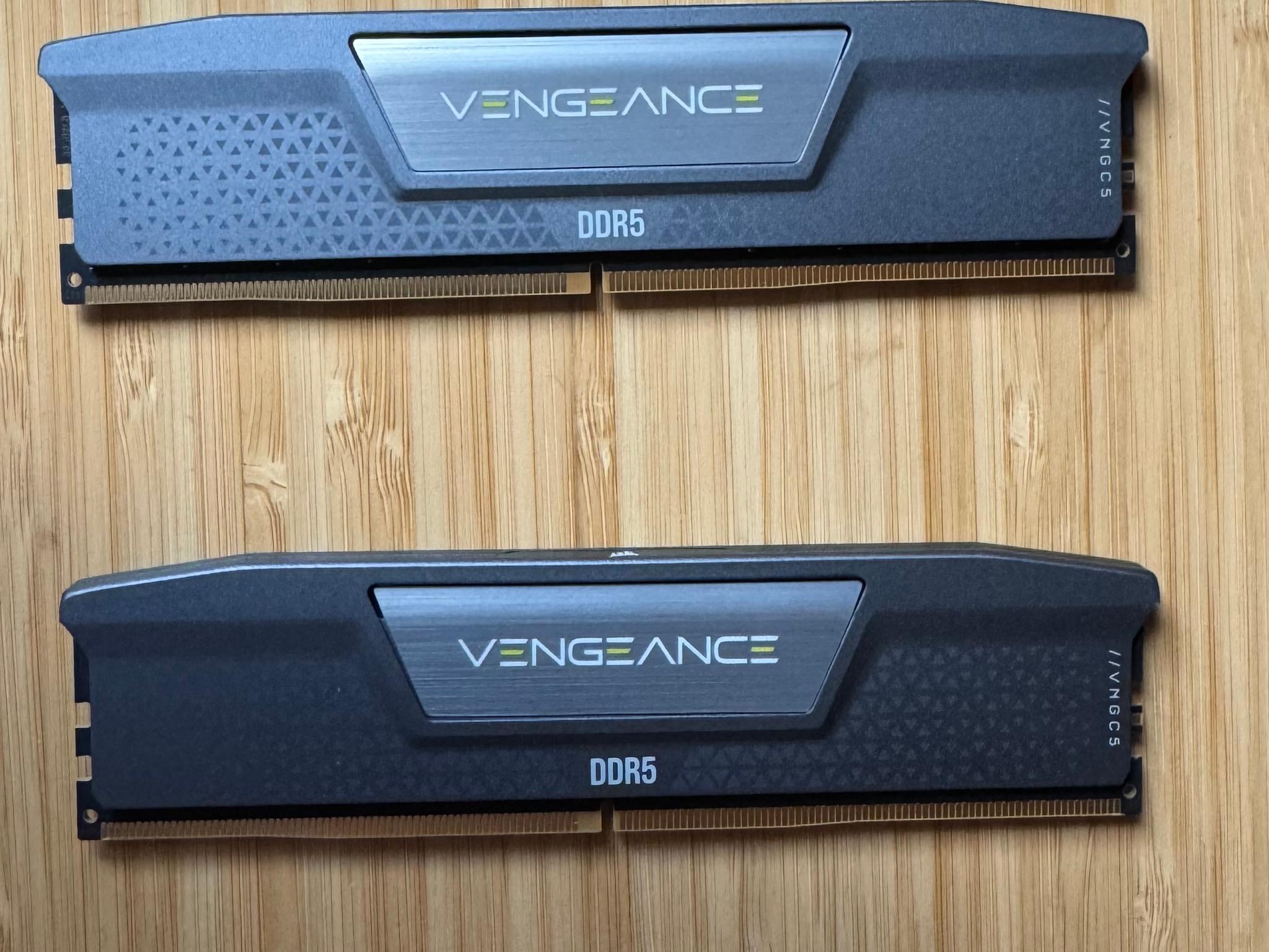 CORSAIR Vengeance DDR5 64GB (2x32GB) DDR5 Memory