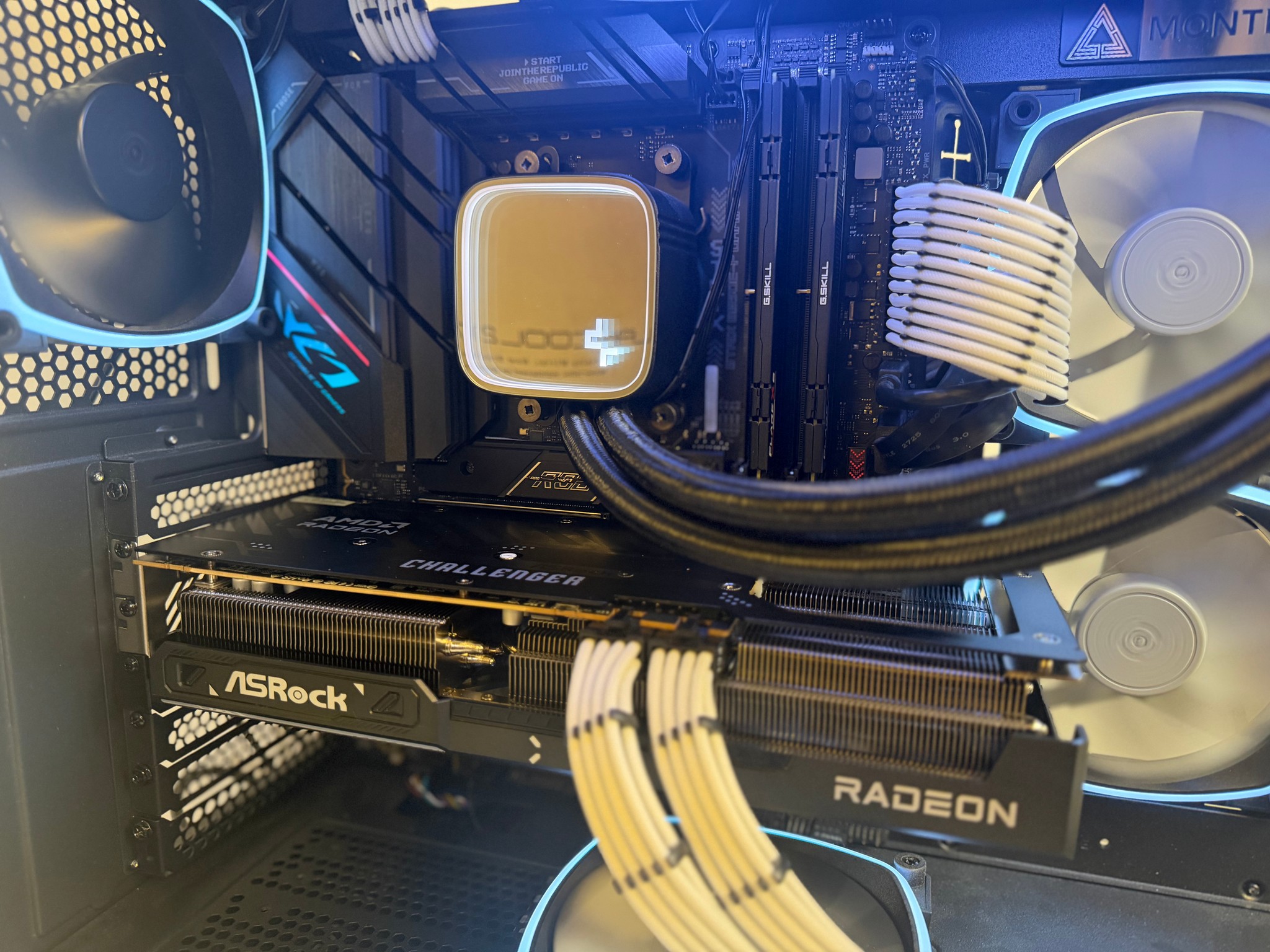 🔨1440p Crusher - RX 9070 | 7700X | 2TB SSD | 32GB DDR5